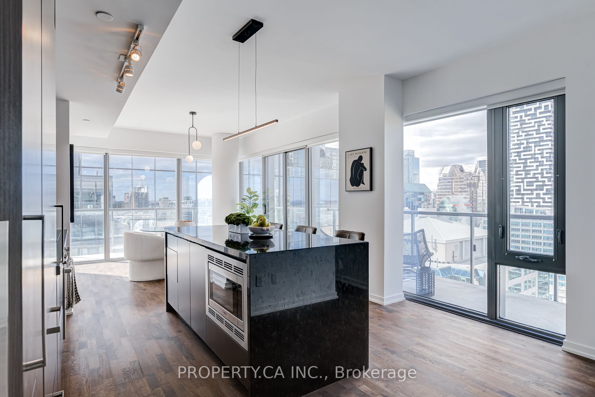 60 Colborne St, #2503