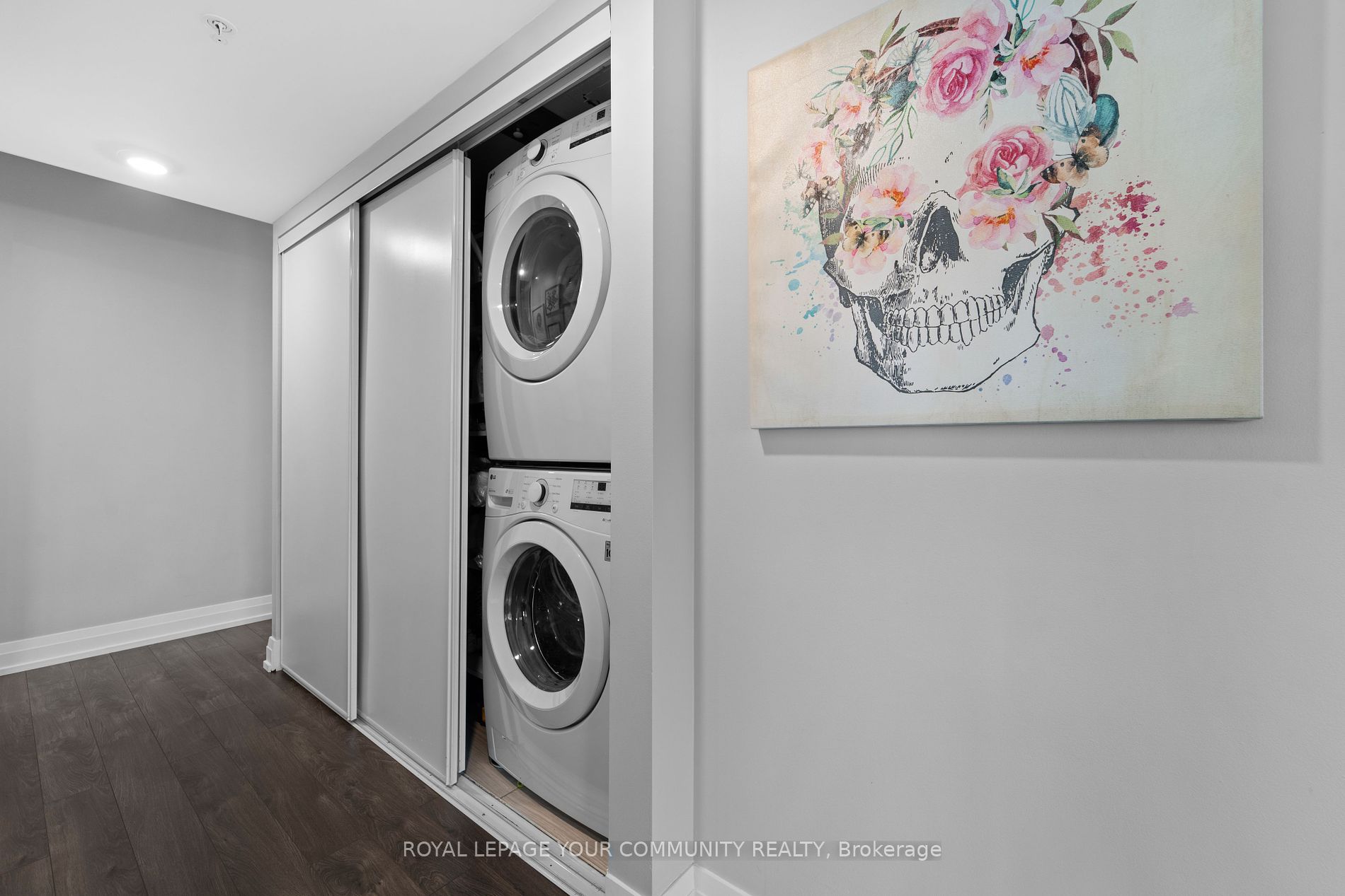 555 Wilson Ave, #1107E