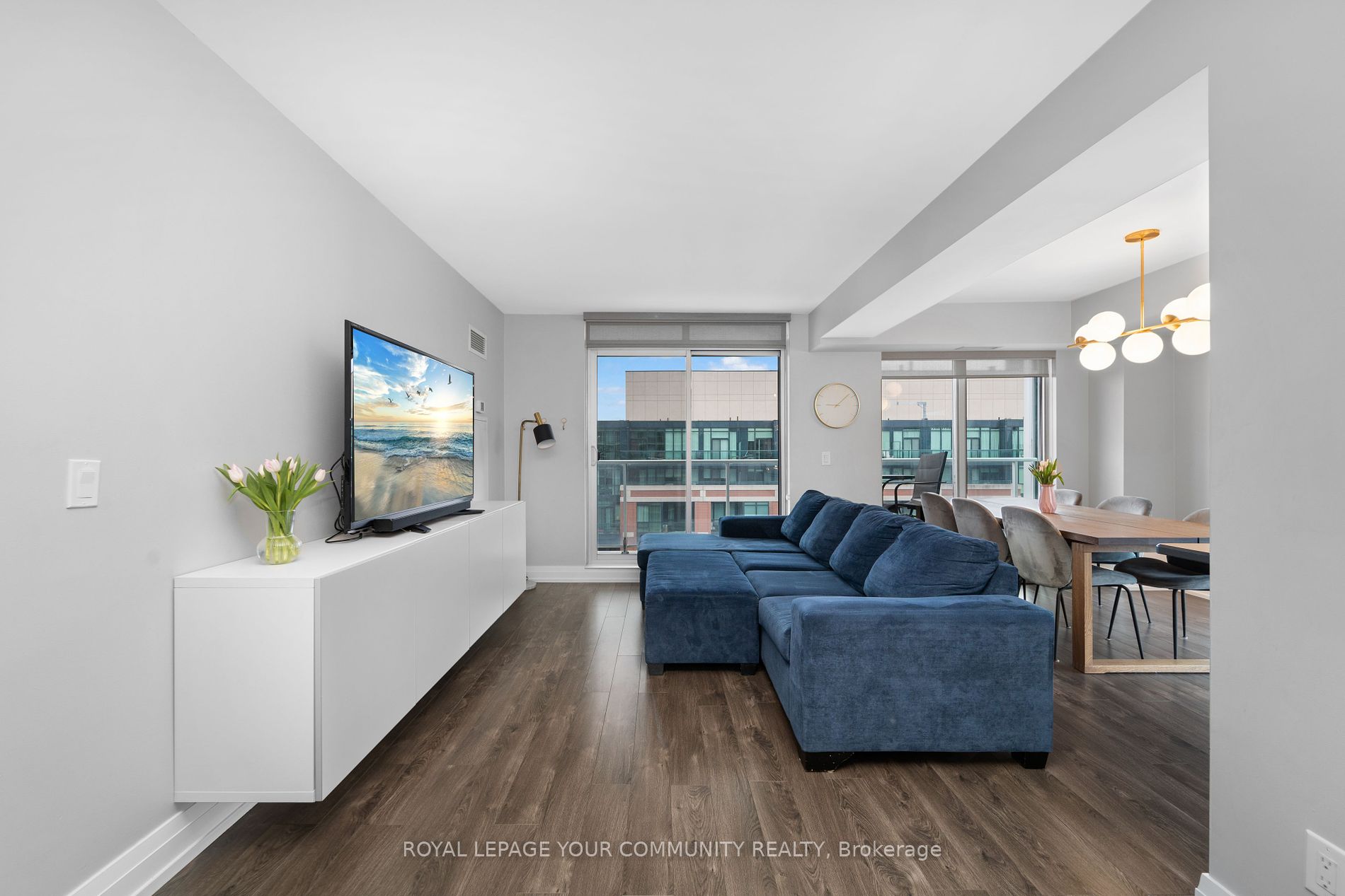 555 Wilson Ave, #1107E