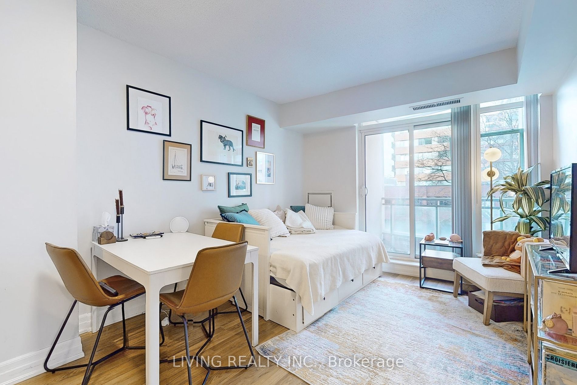 8 Scollard Street, #411