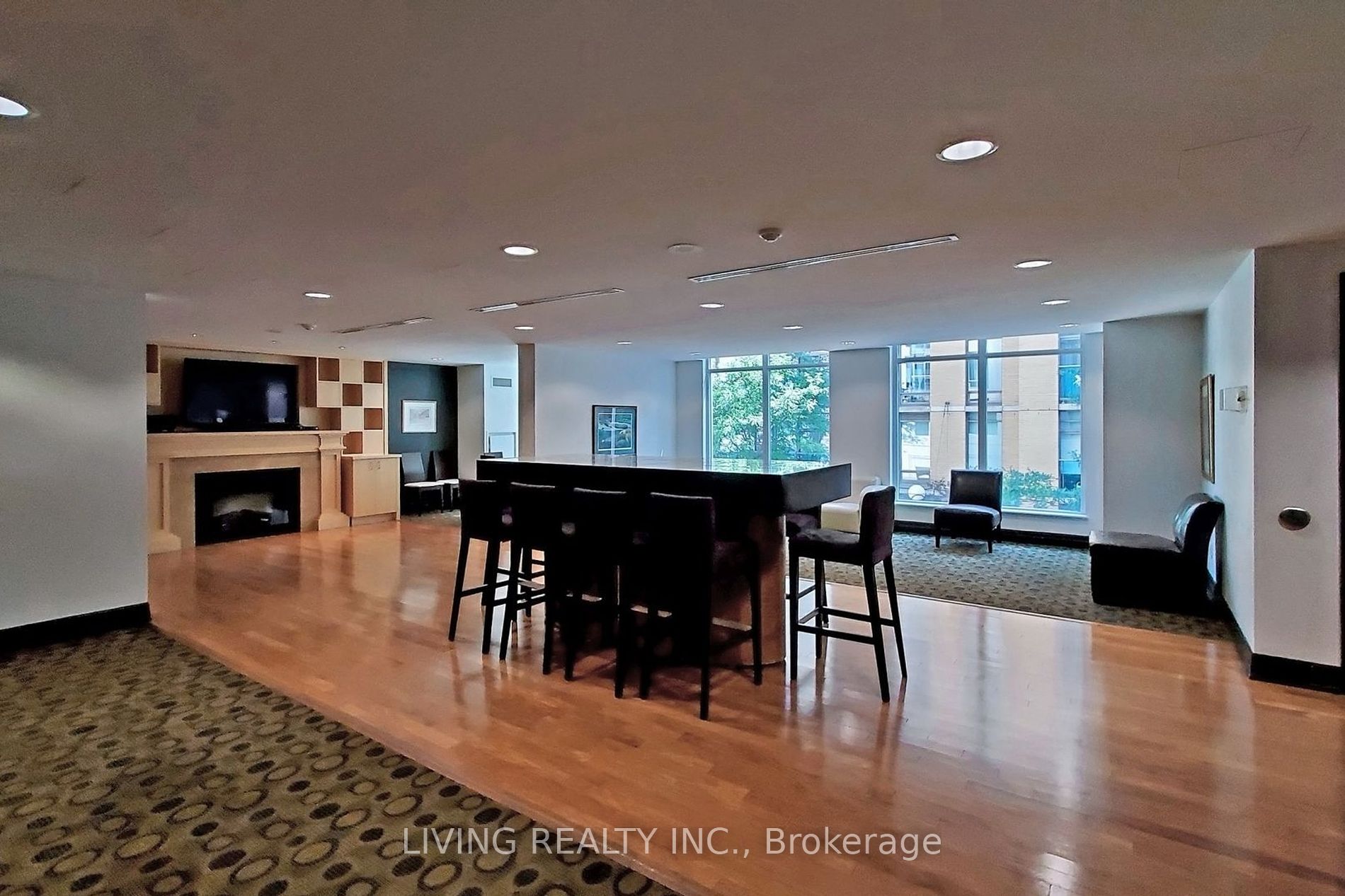 8 Scollard Street, #411