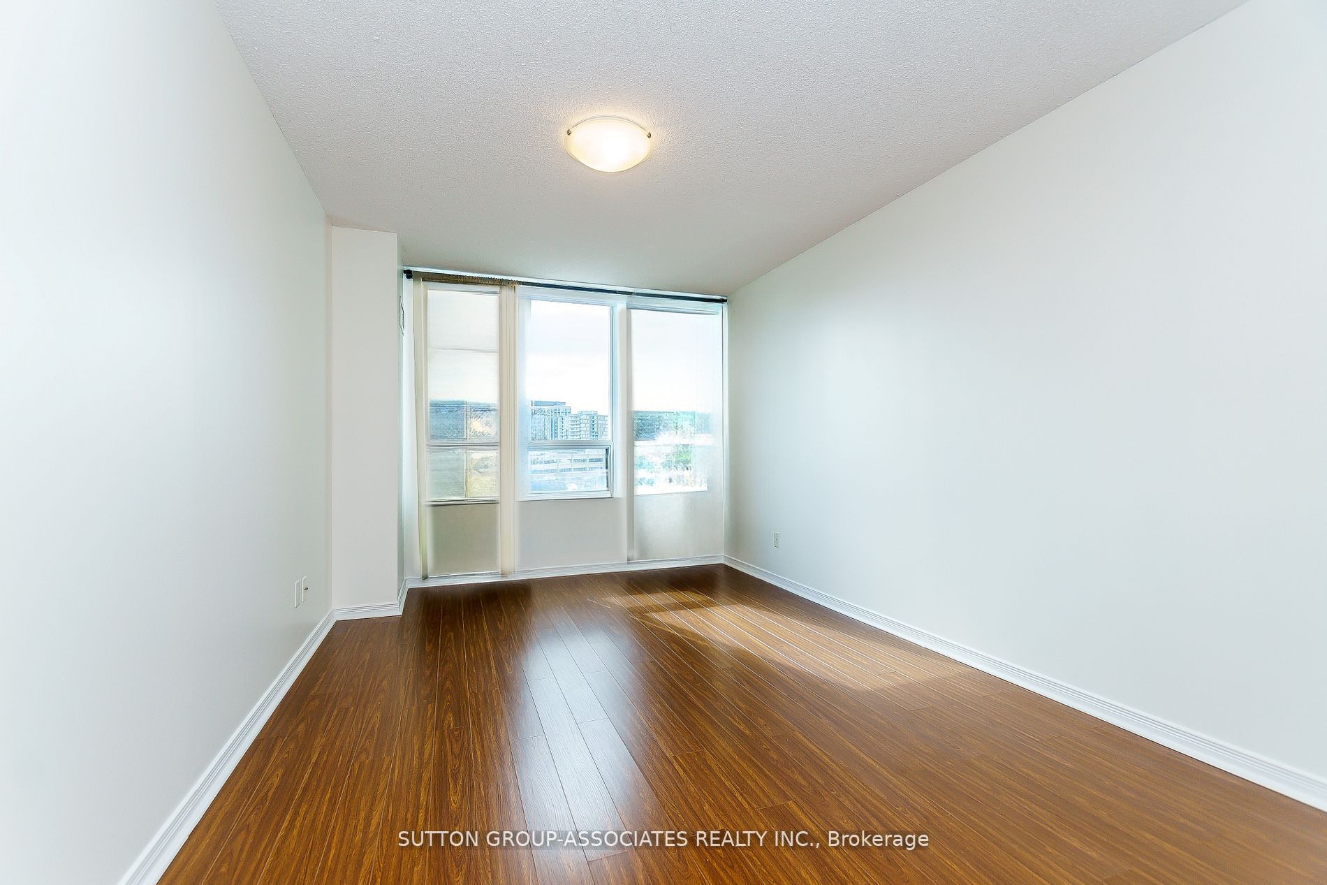 205 The Donway W, #506