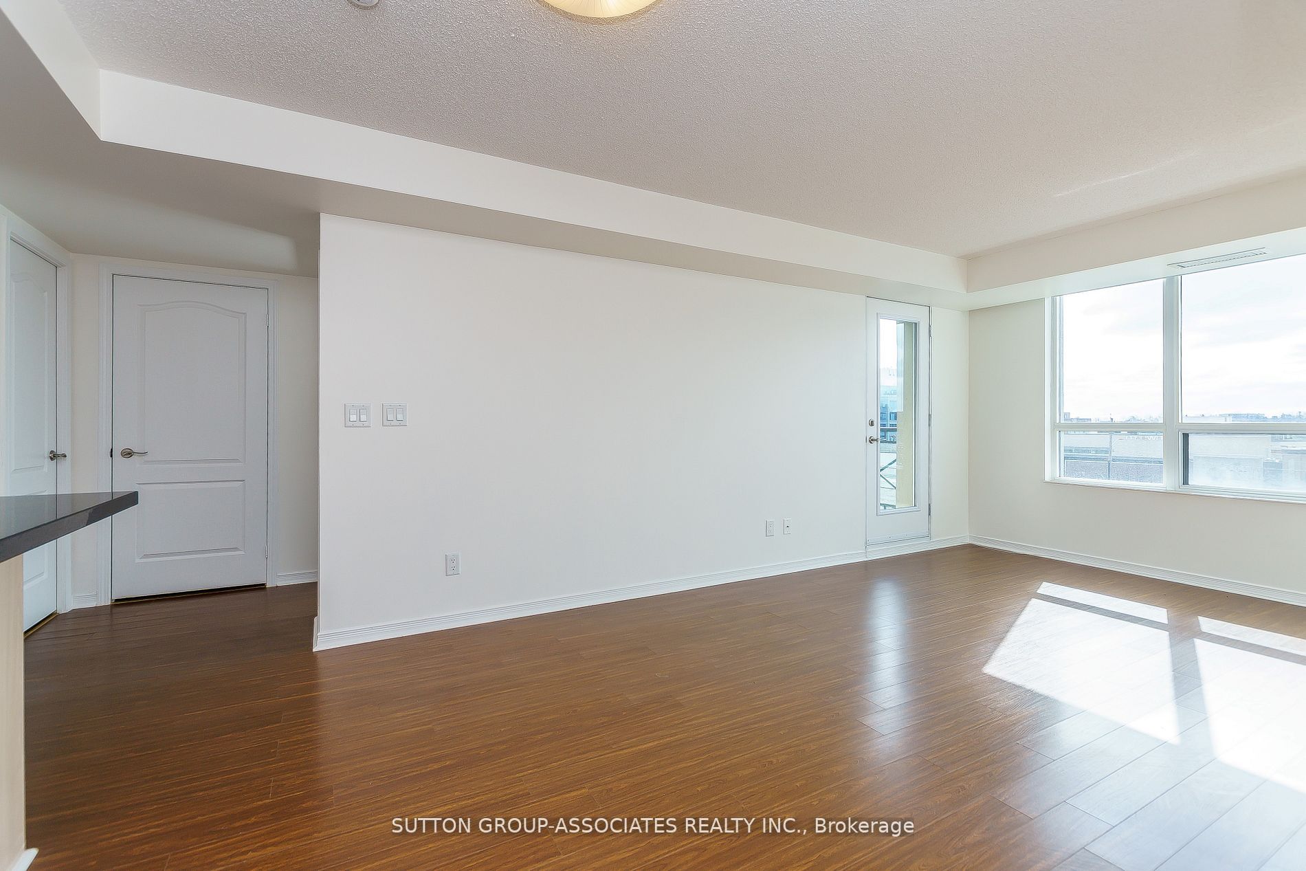 205 The Donway W, #506