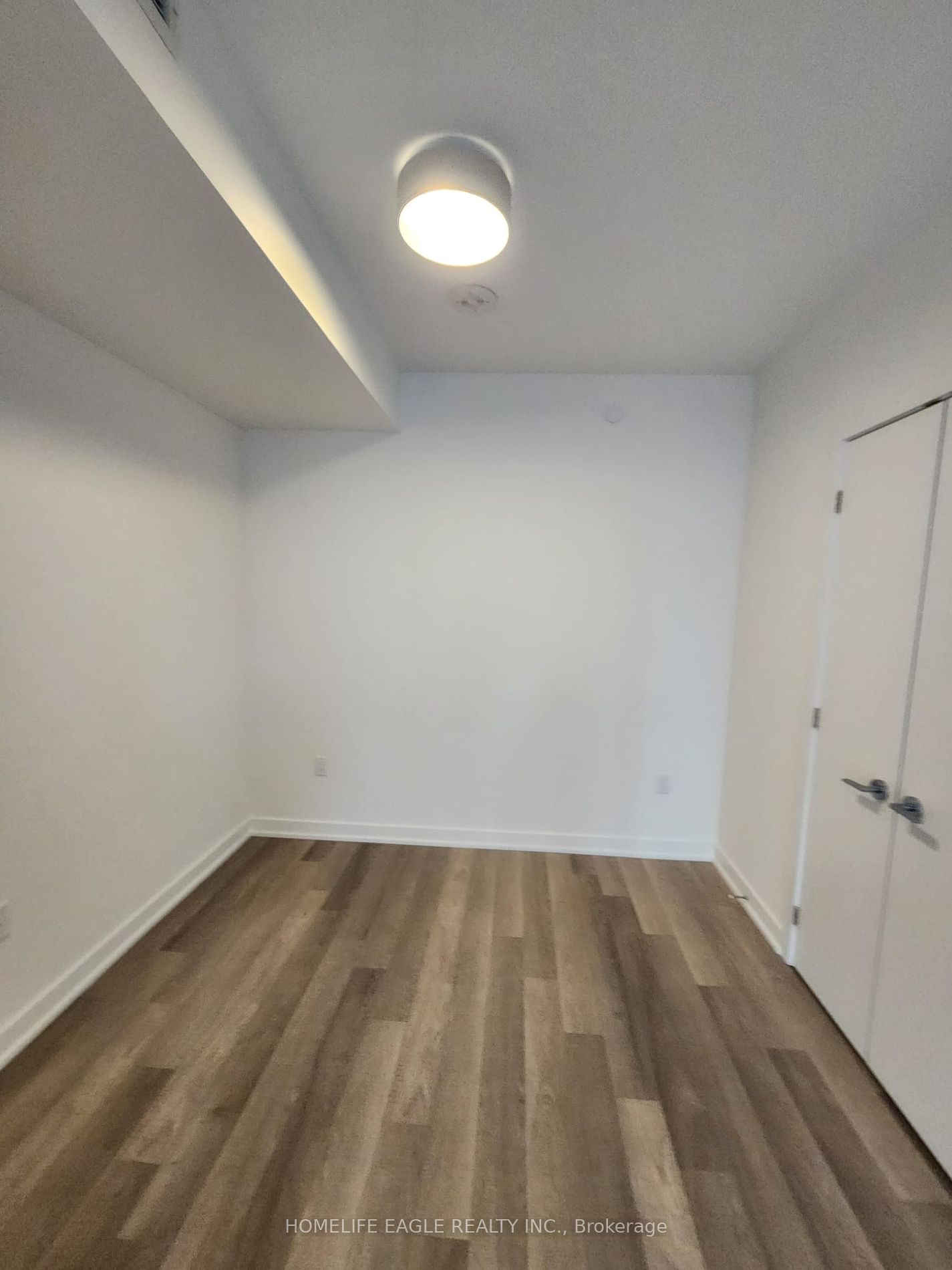 357 King Street W, #3707