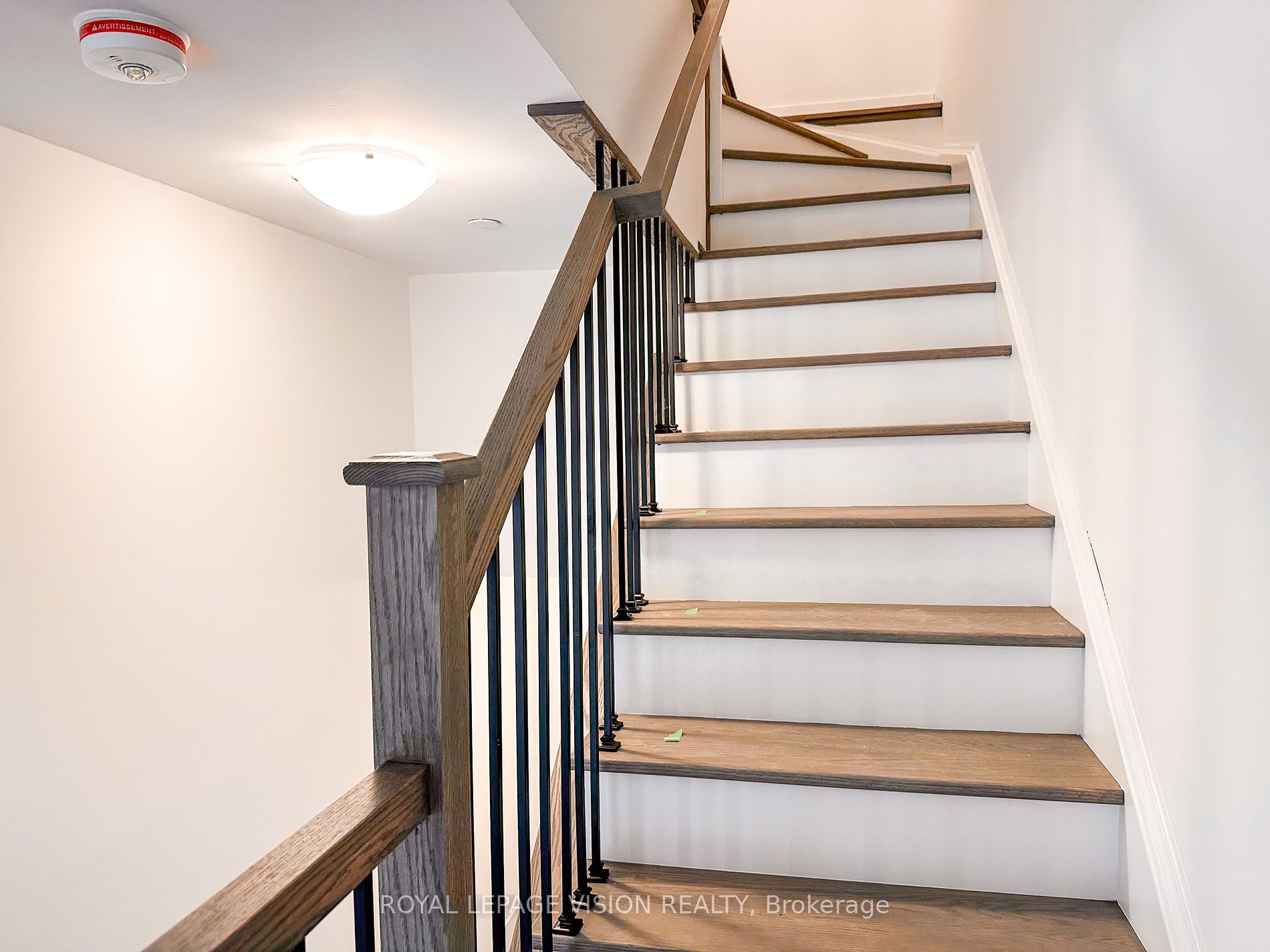 250 Lawrence Avenue W, #105