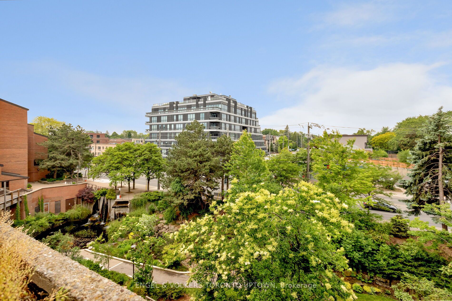 40 Sylvan Valleyway, #518