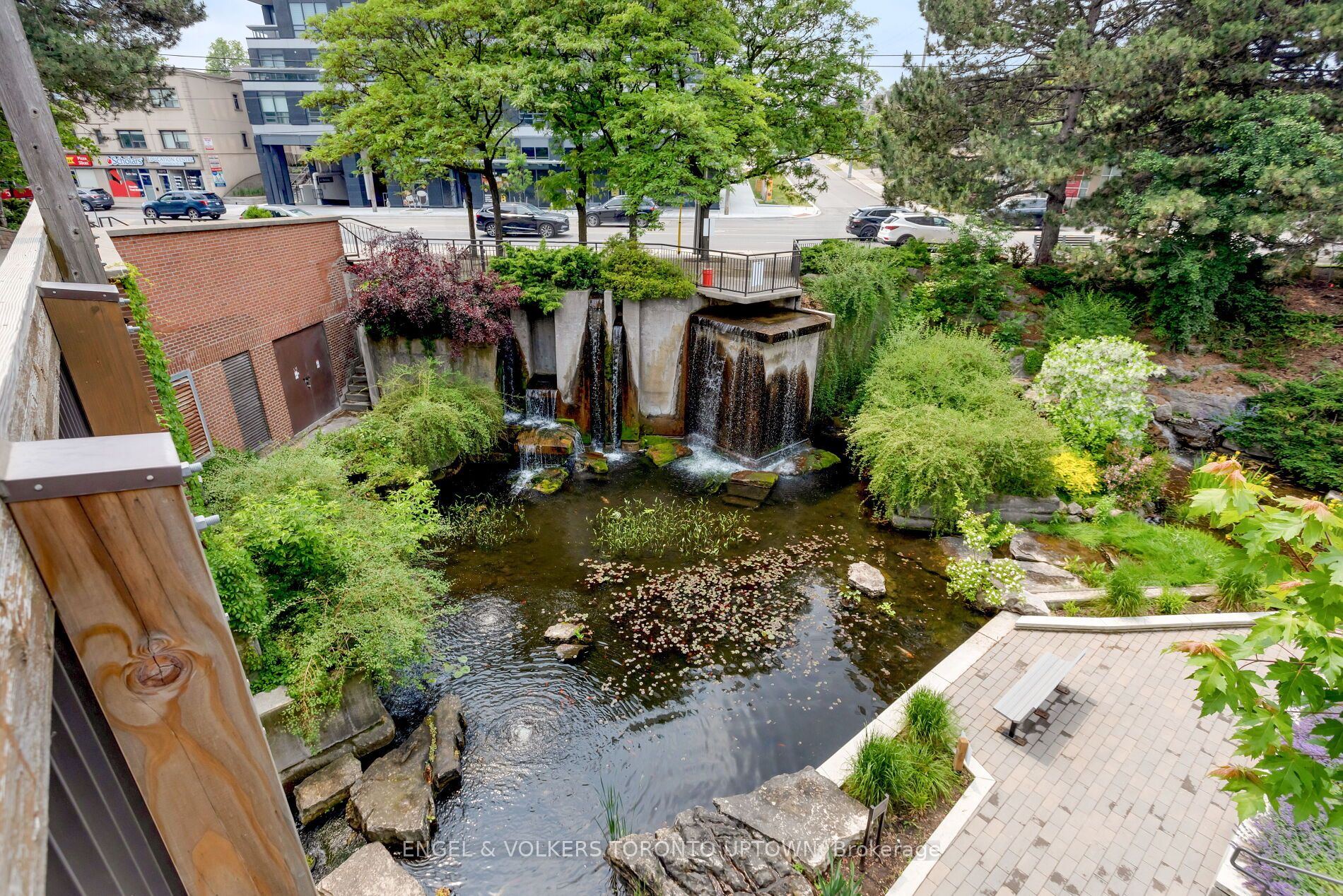 40 Sylvan Valleyway, #518