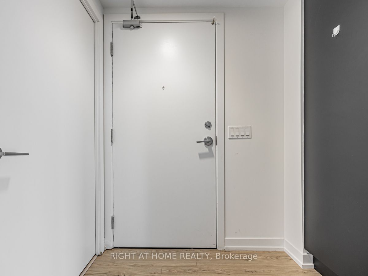 85 Wood Street, #1615