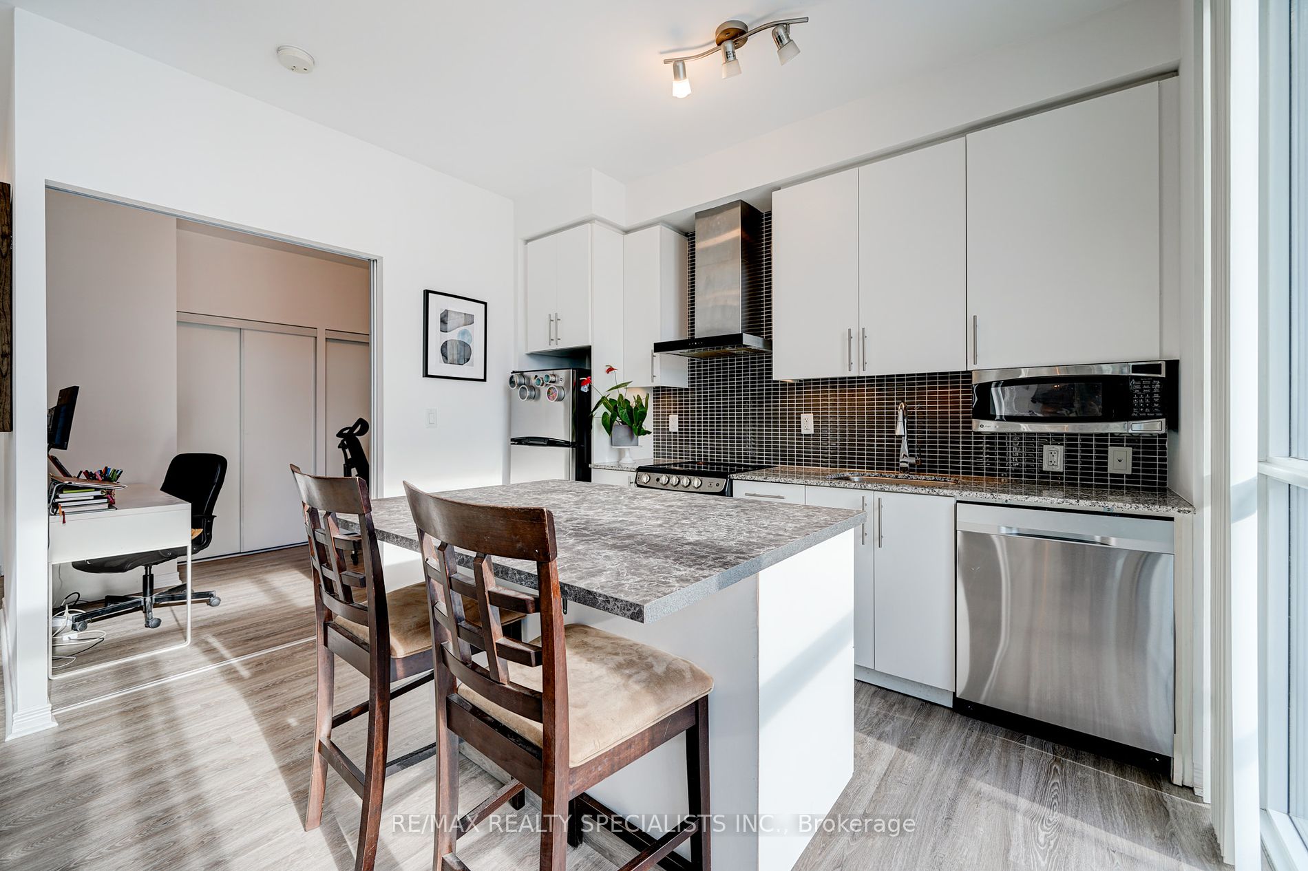 352 Front Street #2305