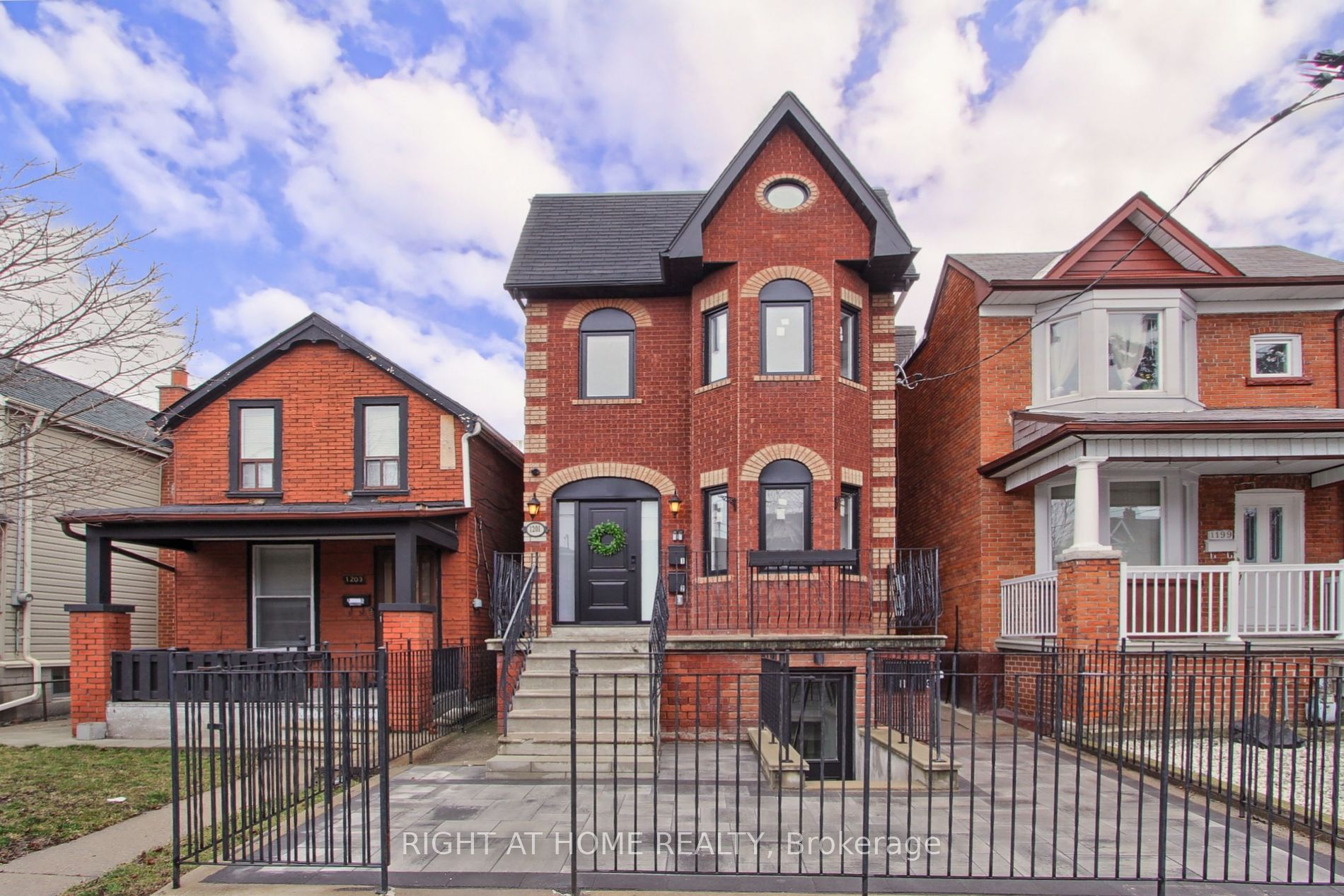 1201 Dovercourt Road #Unit 2
