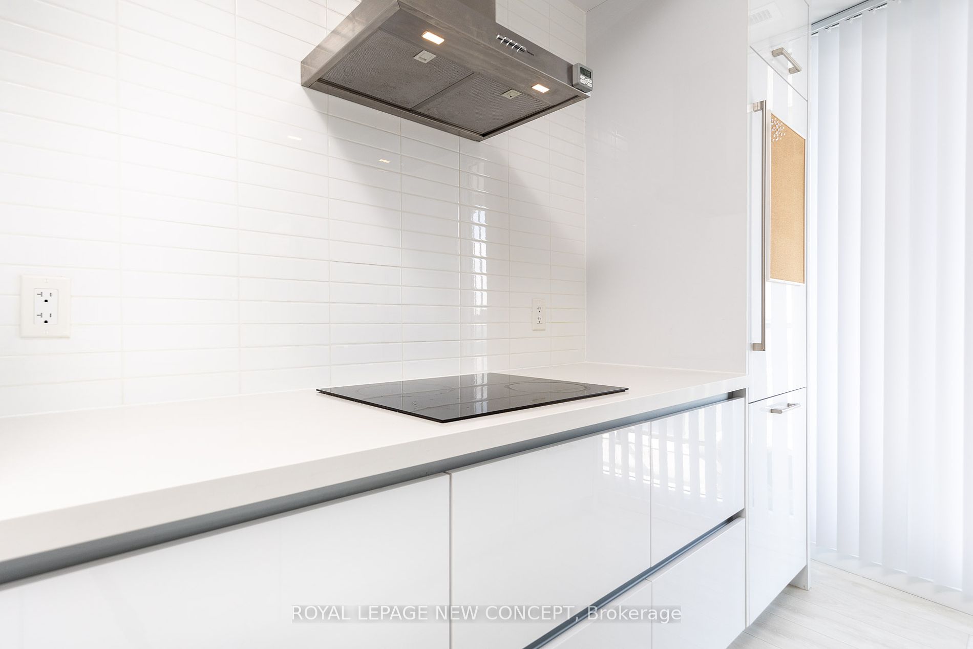 2221 Yonge Street, #1408