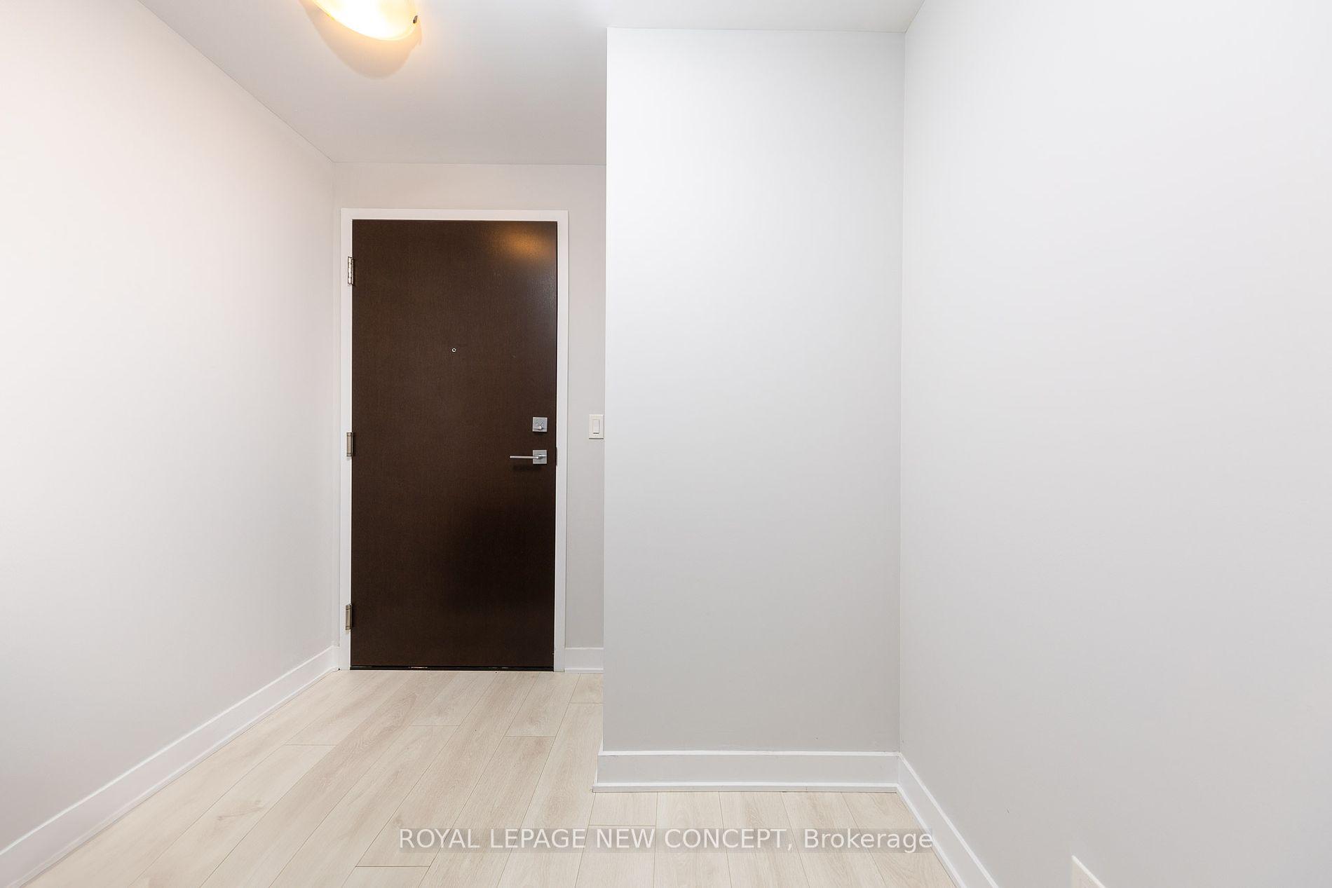 2221 Yonge Street, #1408