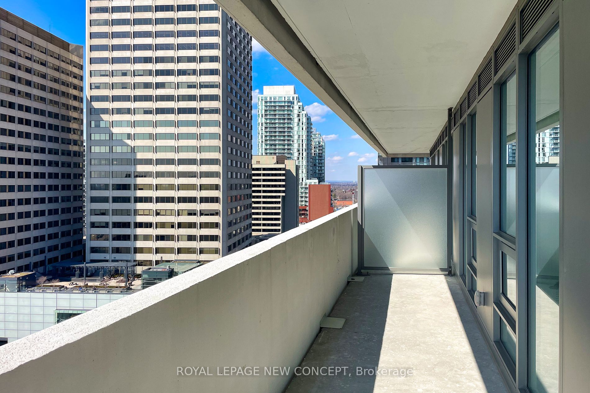 2221 Yonge Street, #1408