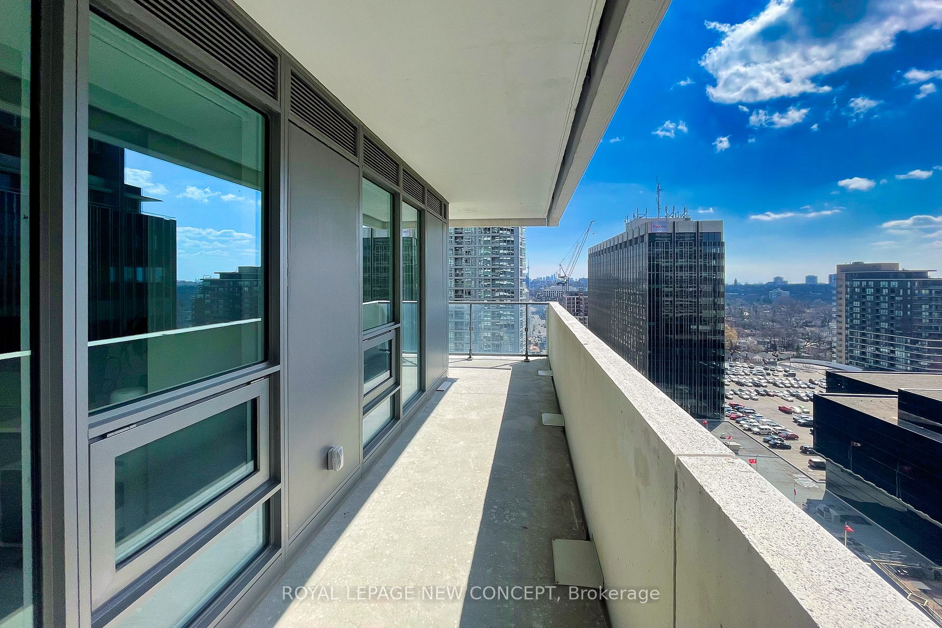 2221 Yonge Street, #1408