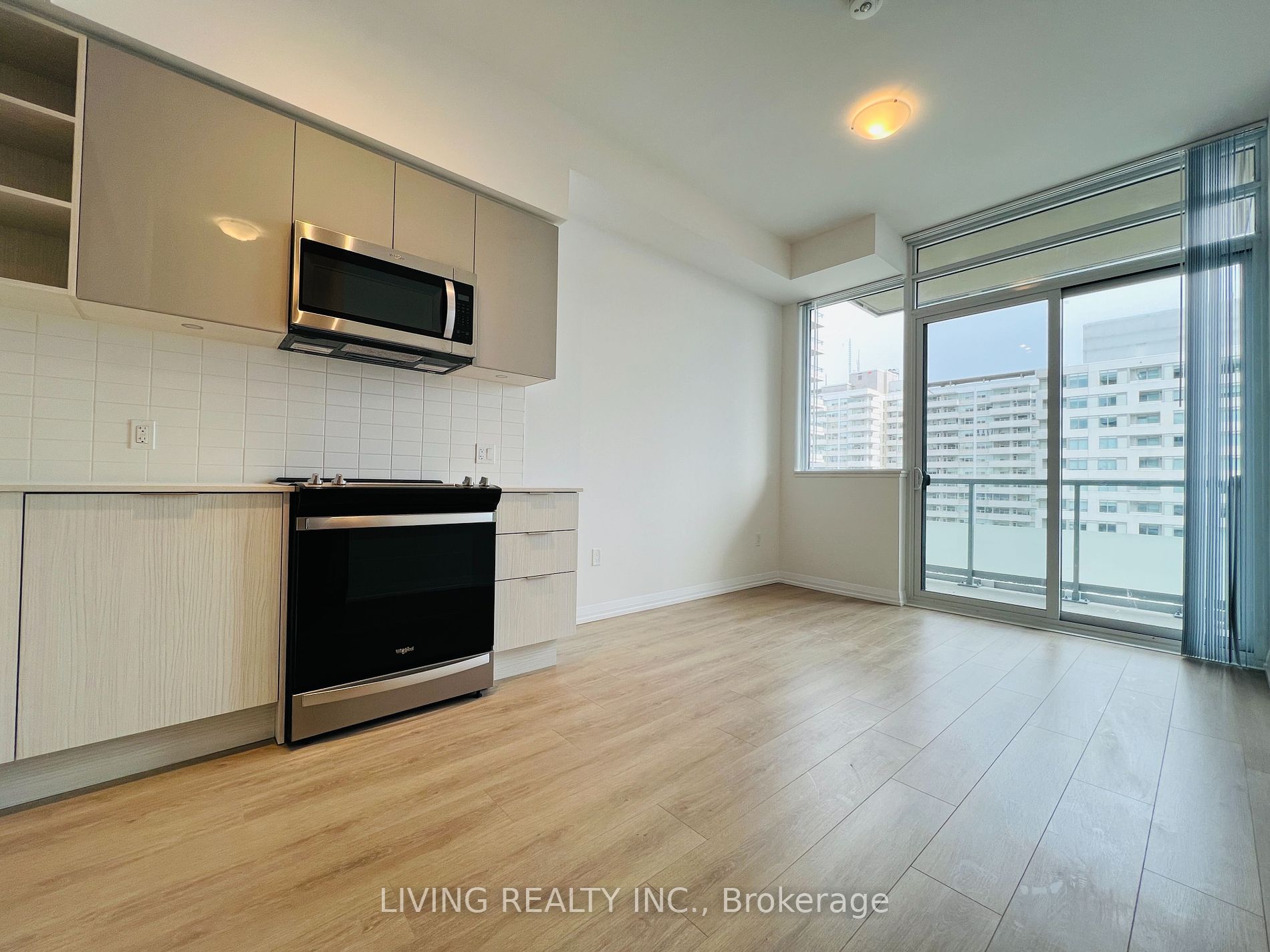 25 Holly Street #2305