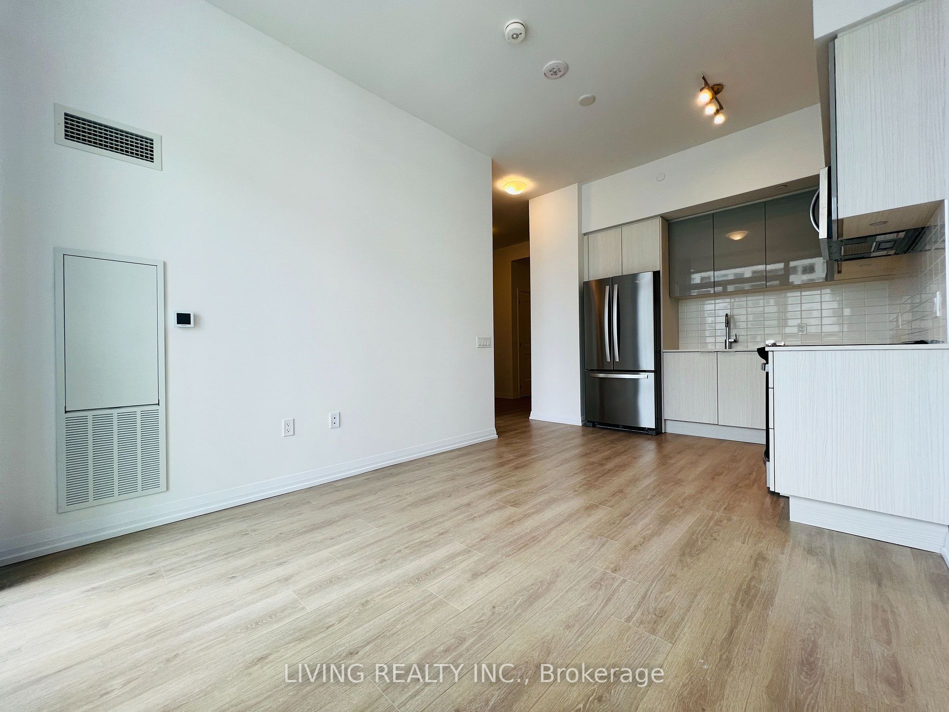 25 Holly Street #2305