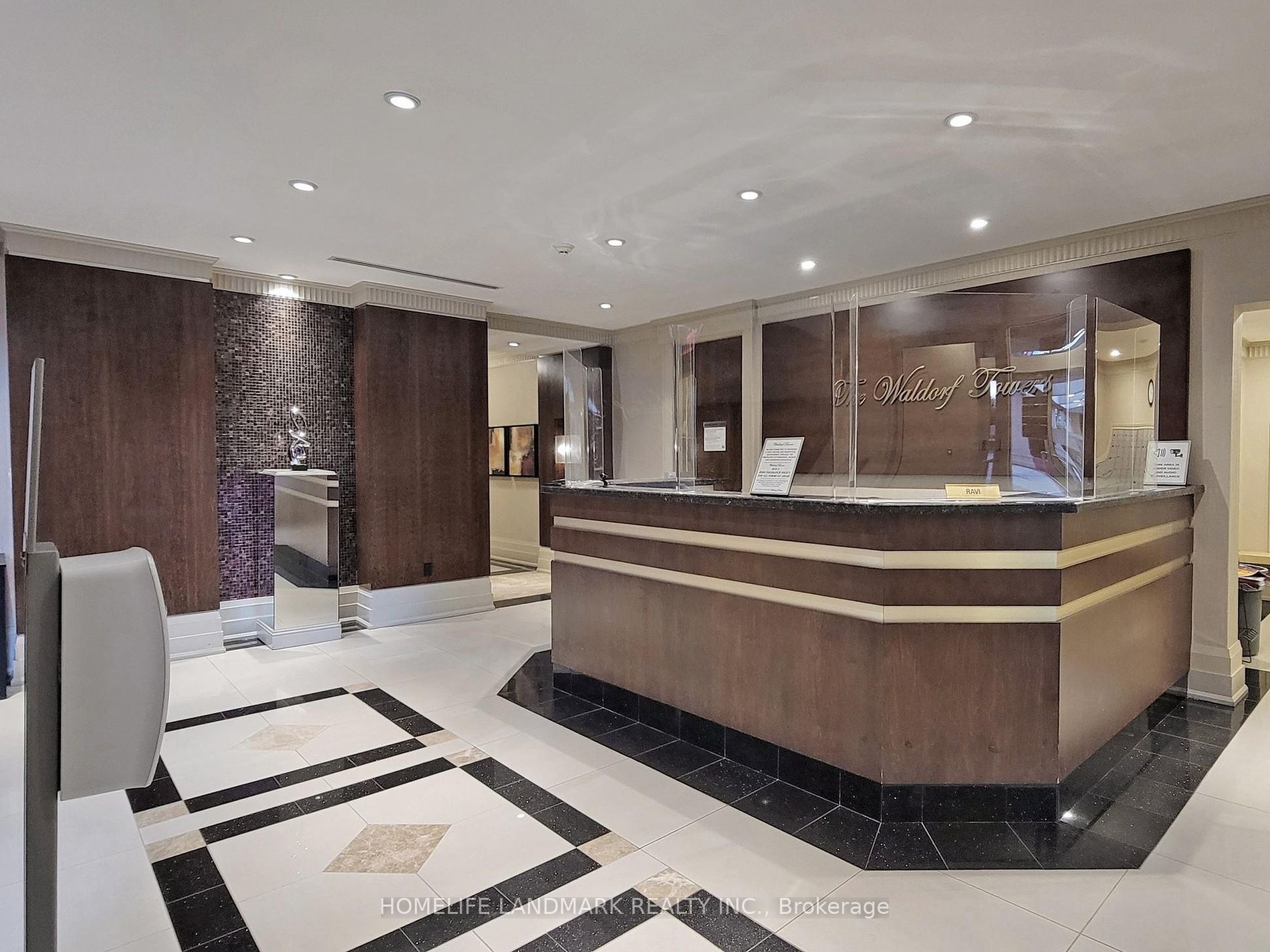 2 Rean Drive, #1508