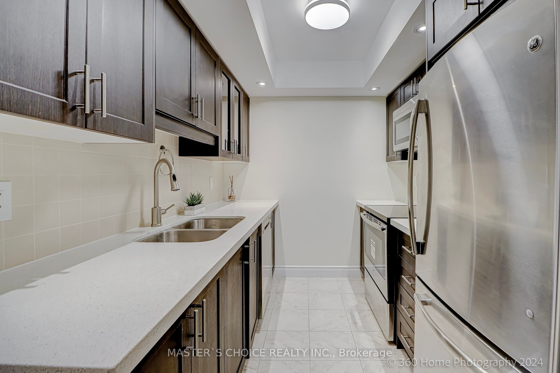 15 Northtown Way, #1228