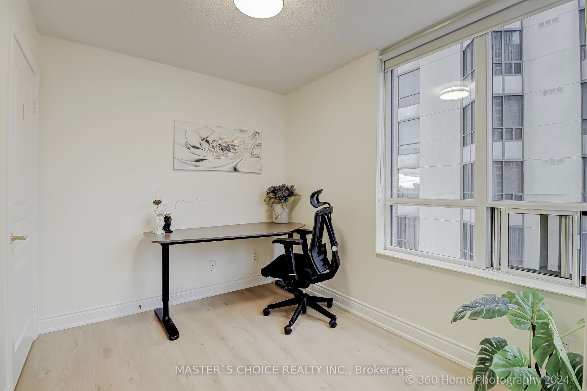 15 Northtown Way, #1228