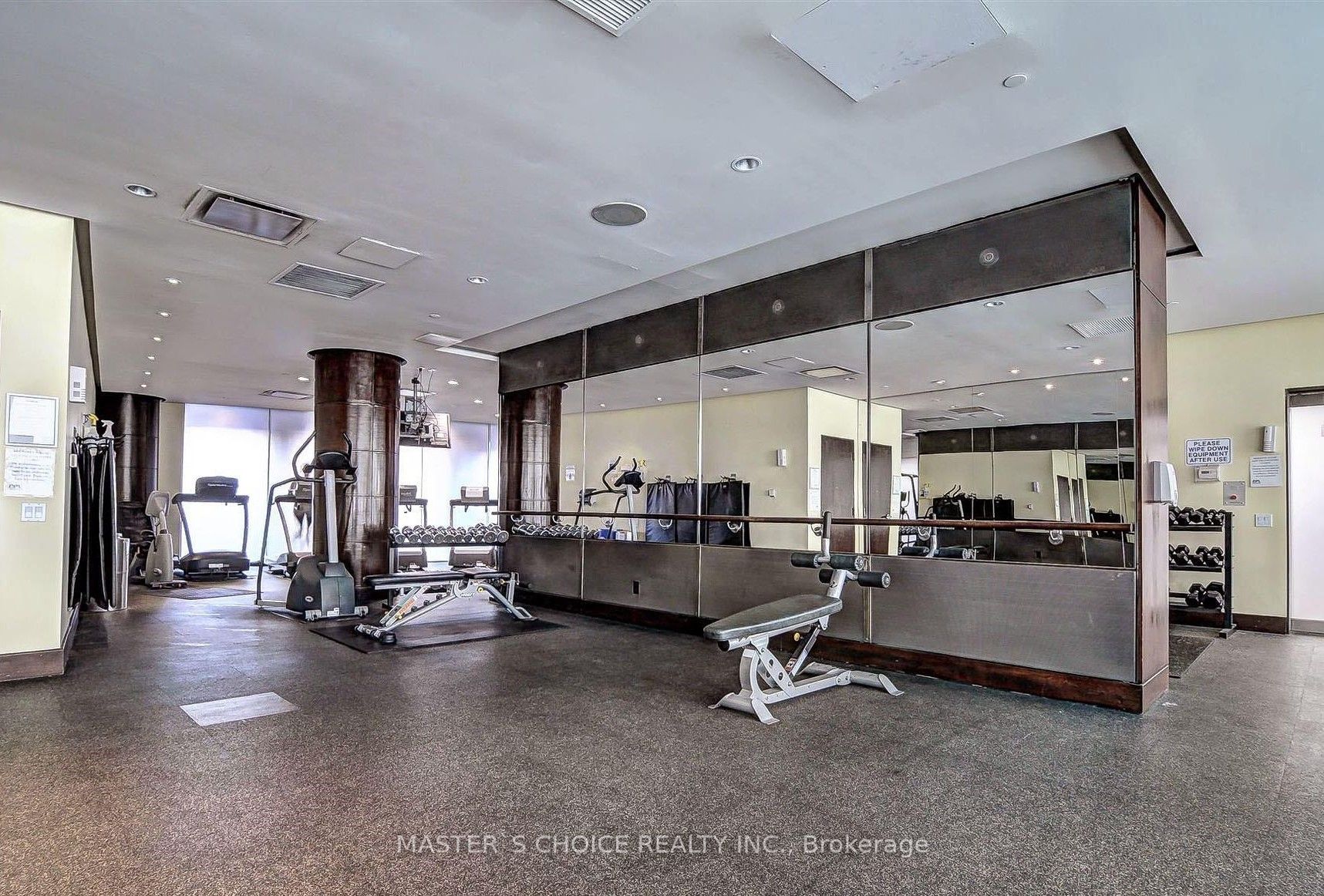 15 Northtown Way, #1228