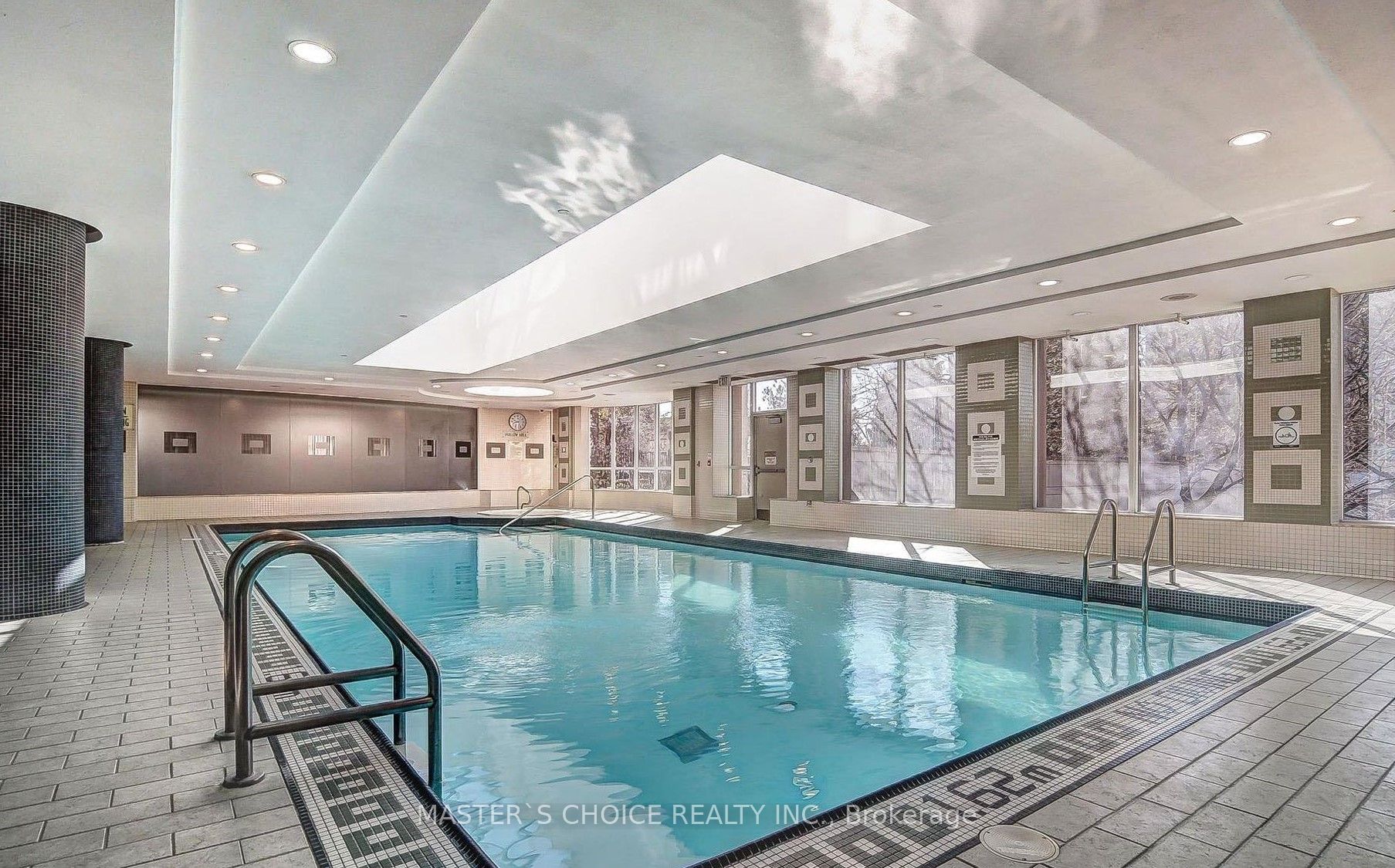 15 Northtown Way, #1228
