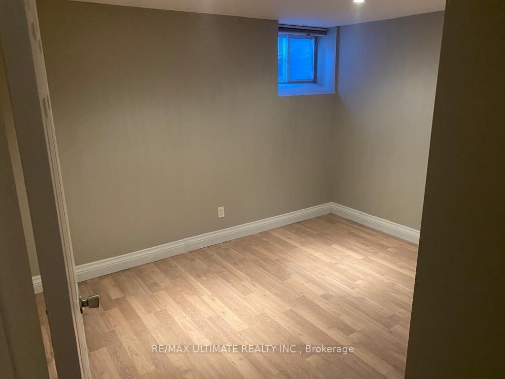 470 Oriole Parkway, #Apt 5