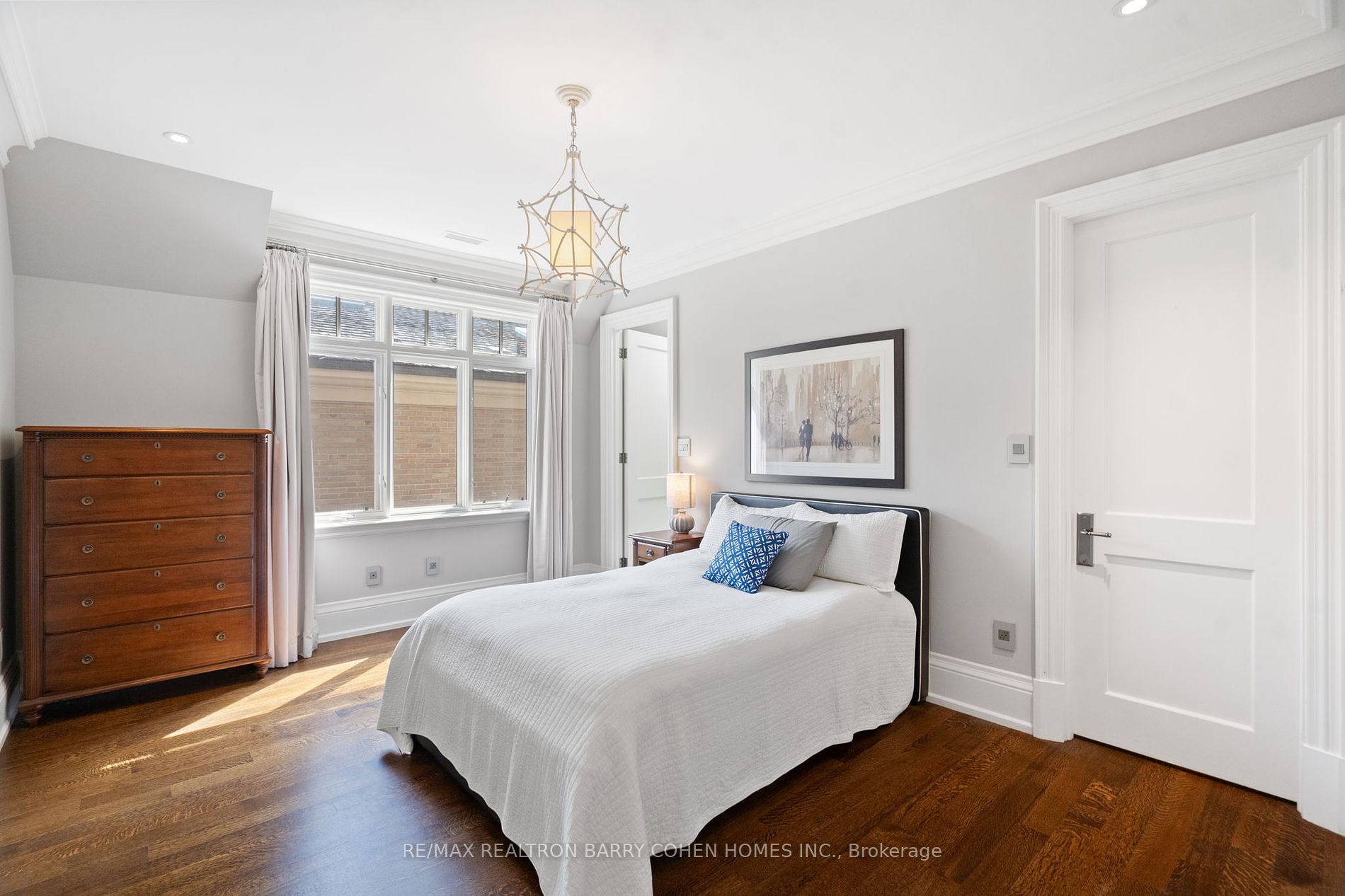 135 Rochester Avenue