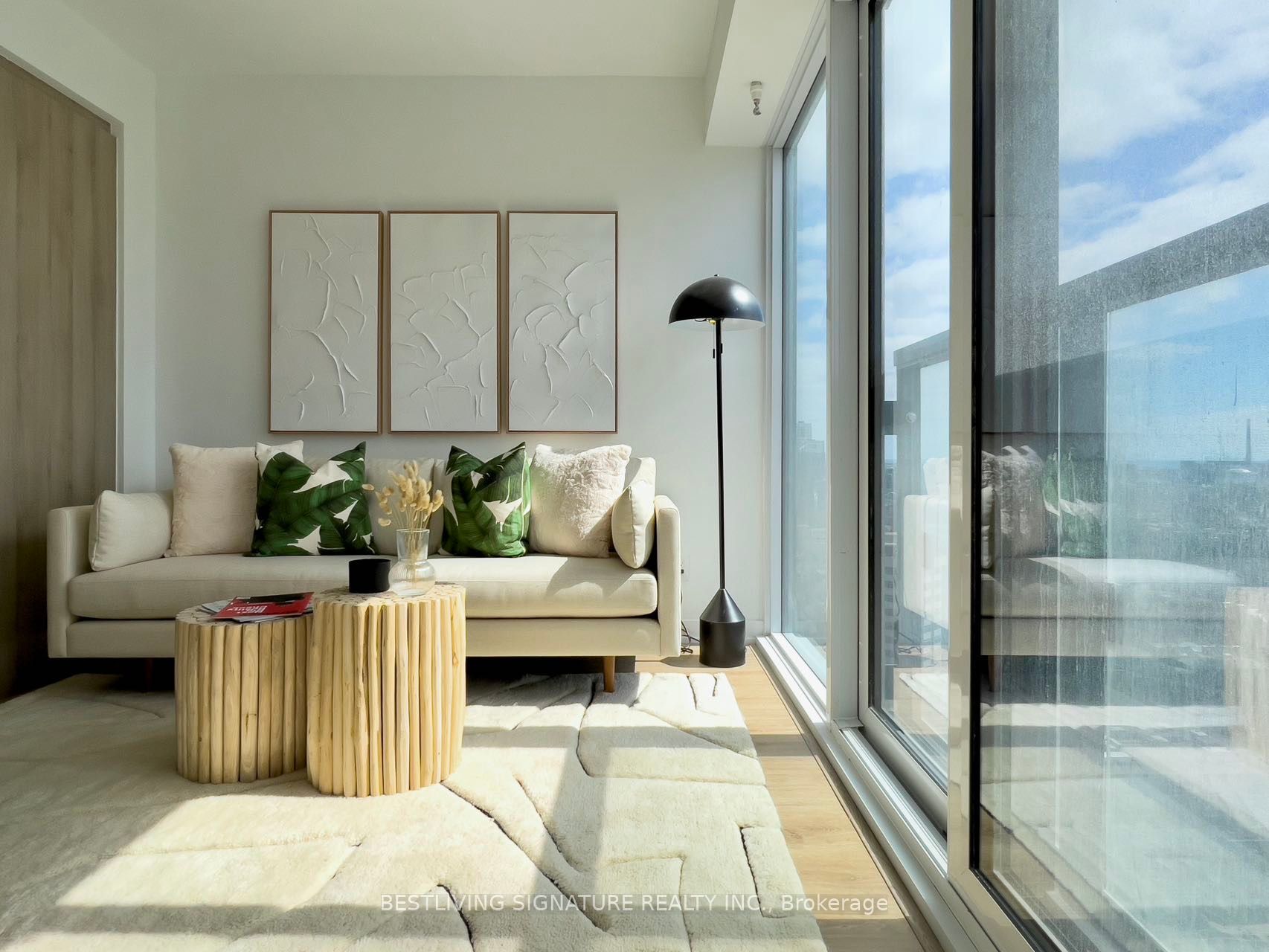 319 Jarvis Street #1802