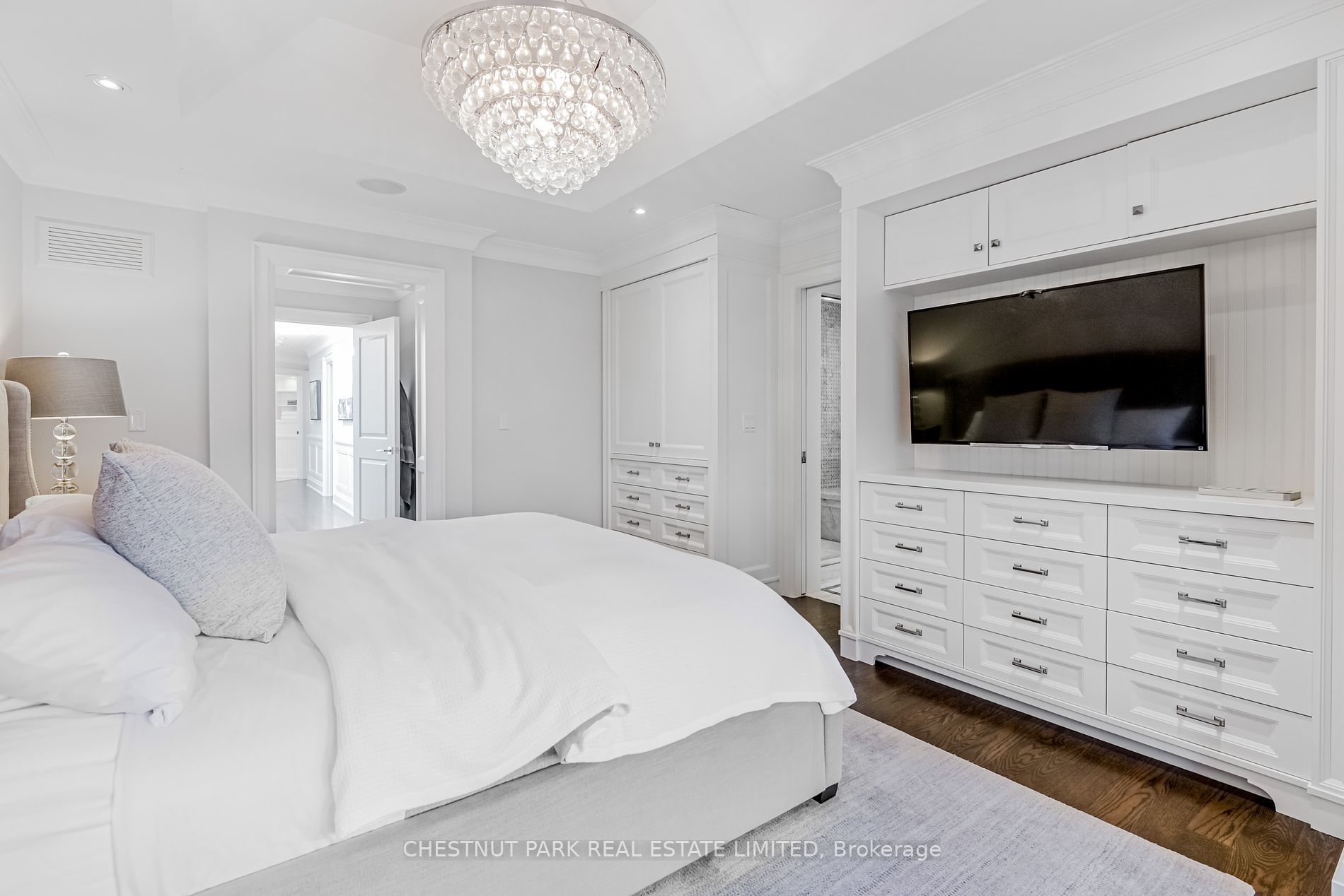 107 Castlewood Road