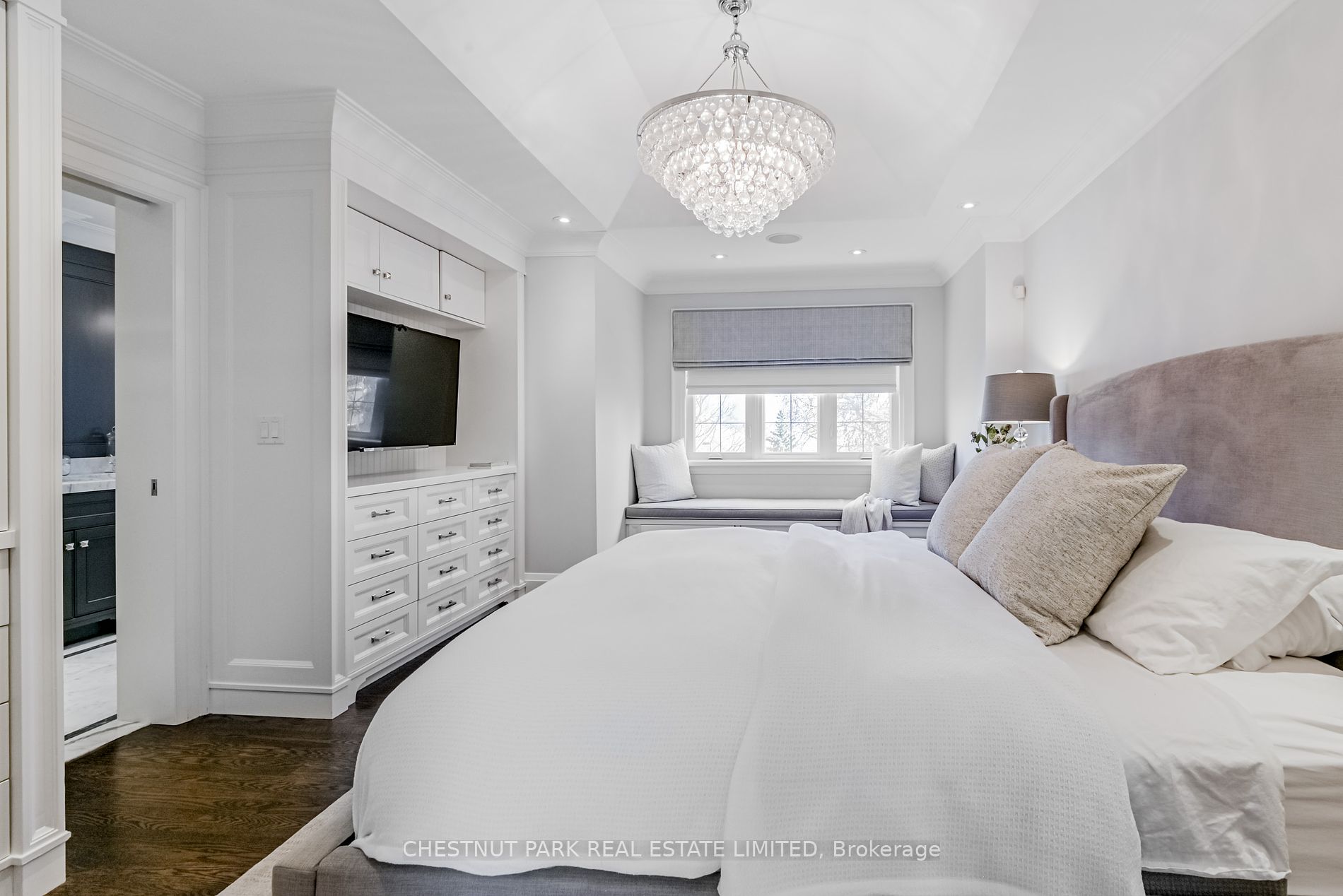 107 Castlewood Road