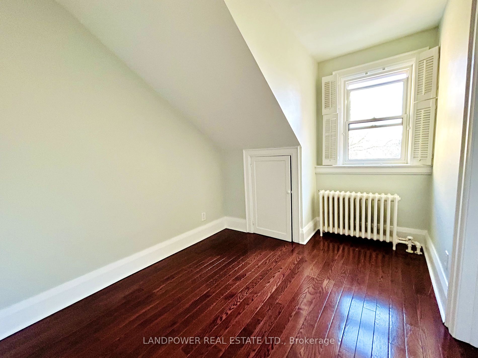 357 Fairlawn Avenue