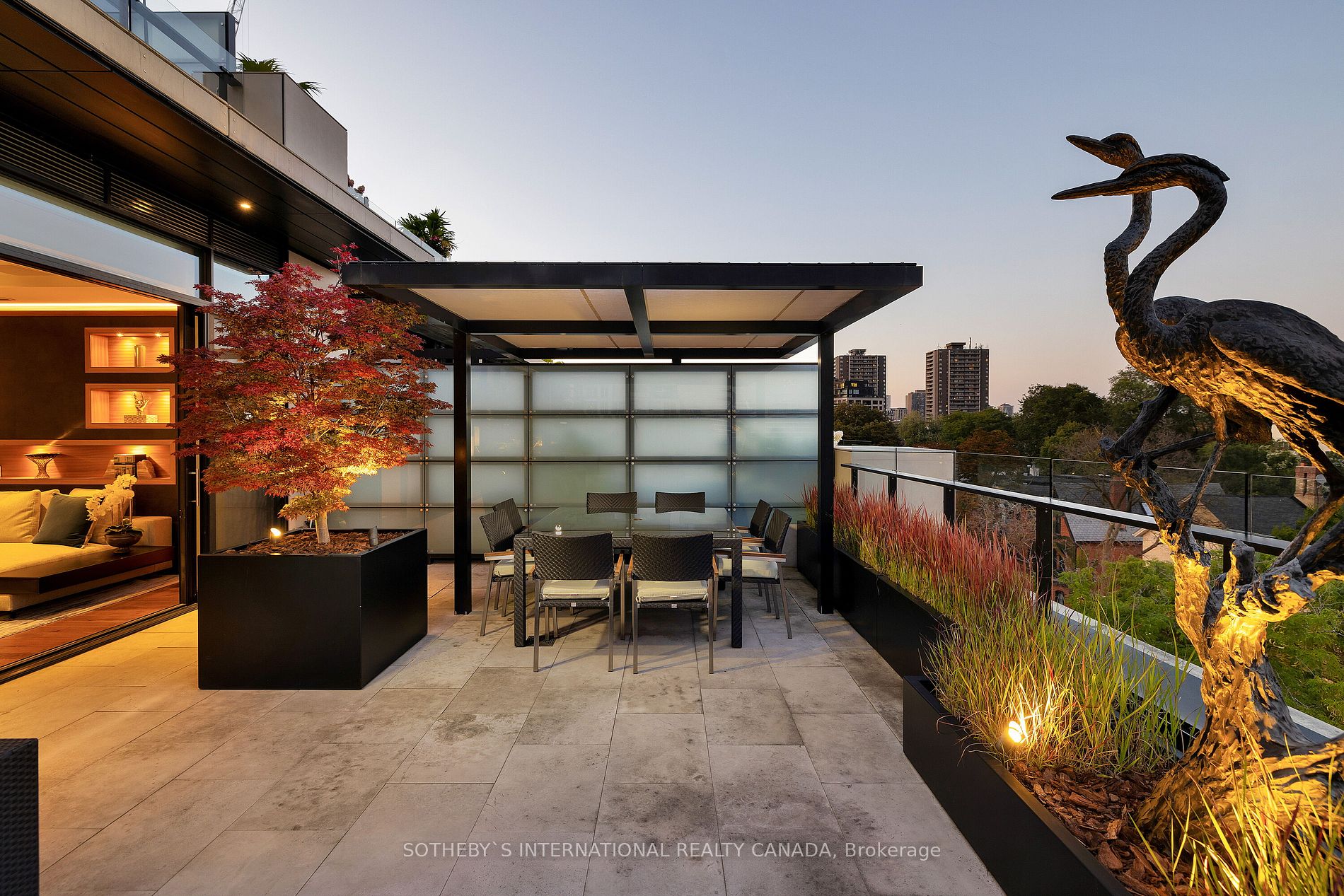 36 Hazelton Ave, #5B