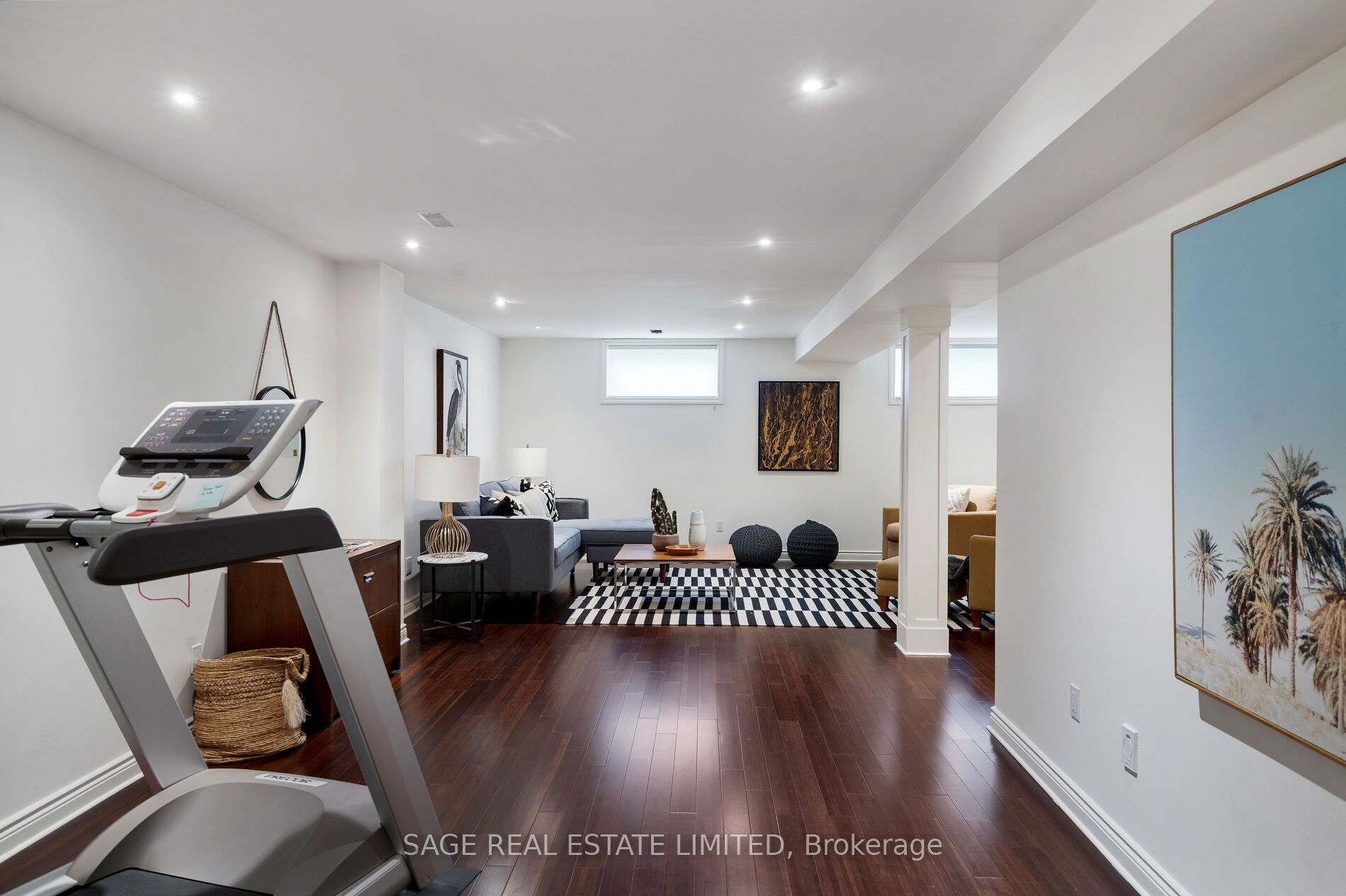 350 Longmore Street