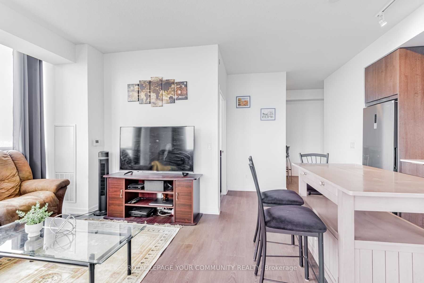 32 Forest Manor Rd, #1310