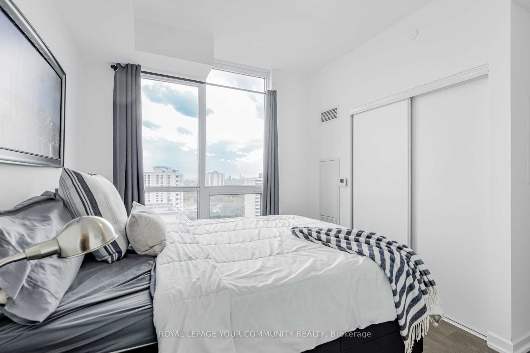 32 Forest Manor Rd, #1310