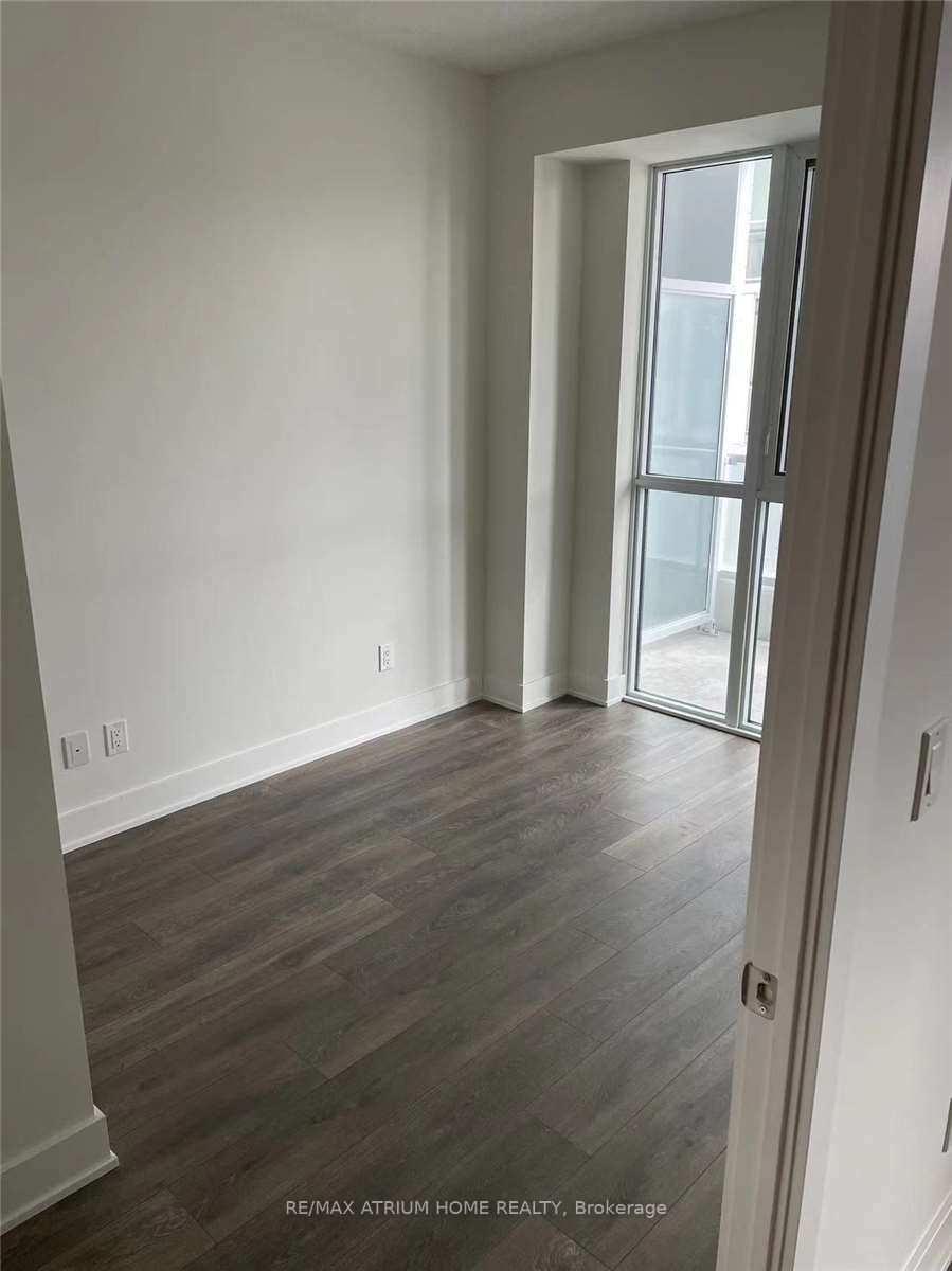 188 Fairview Mall Drive #201