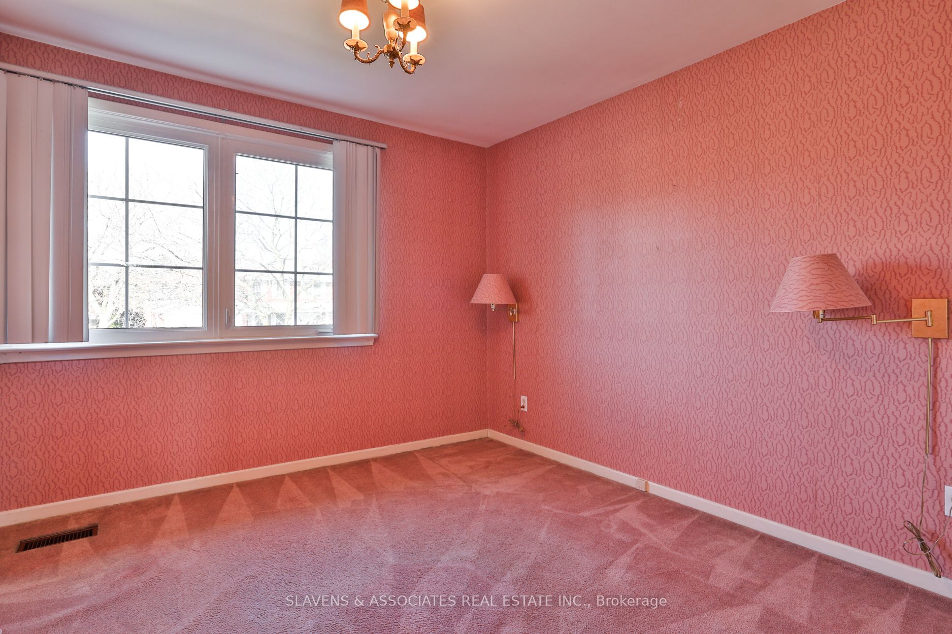 36 Tullamore Drive