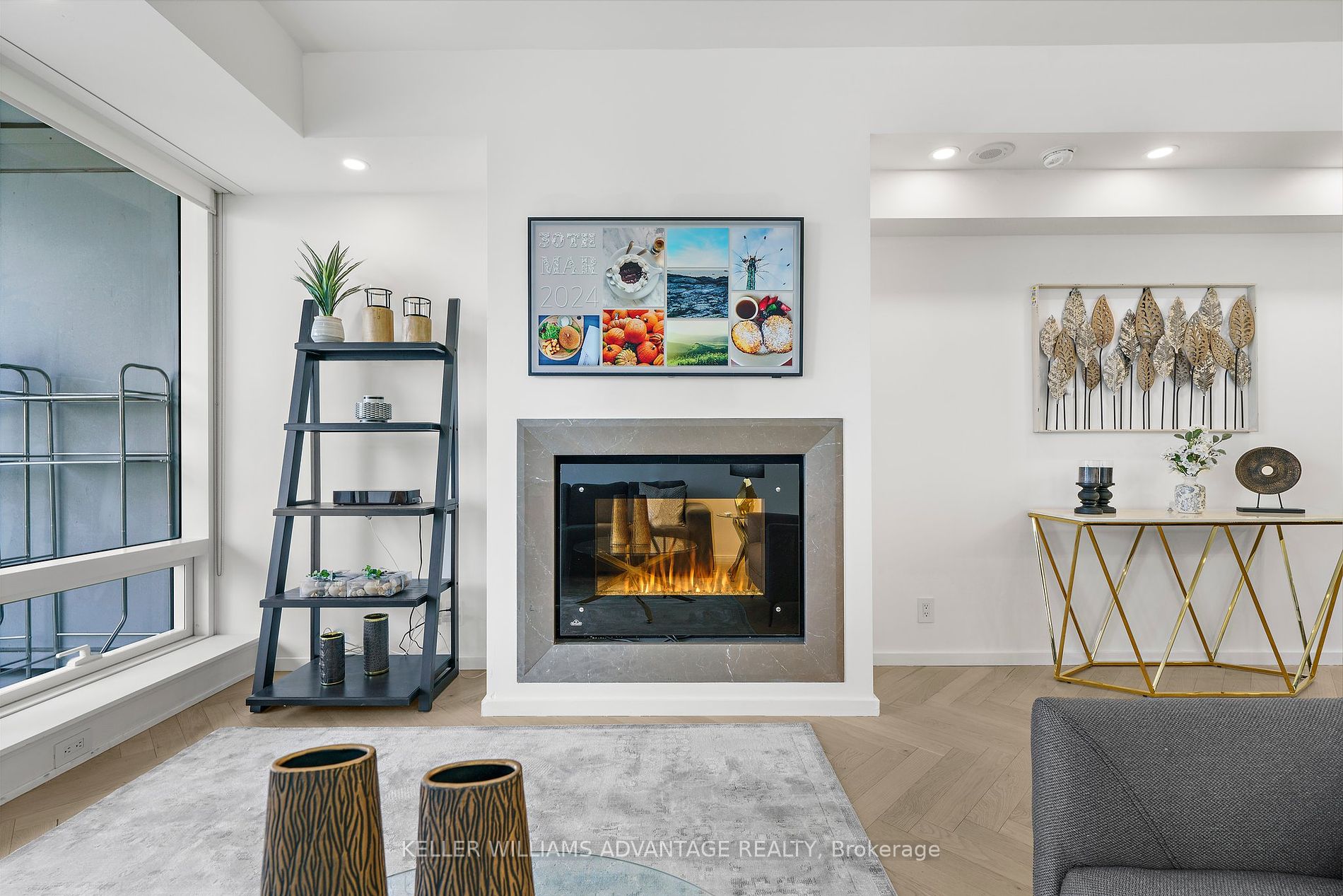 180 University Ave, #2308