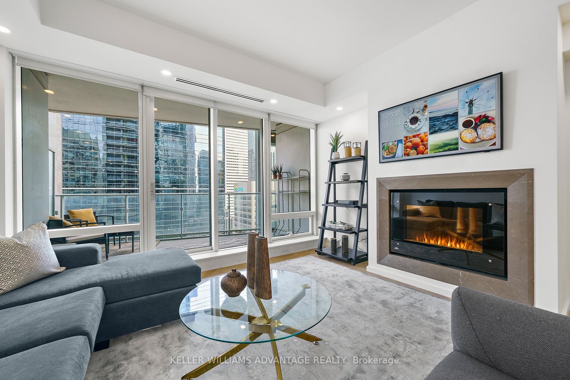 180 University Ave, #2308