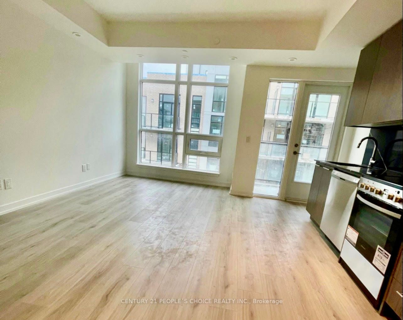 861 Sheppard Ave W, #37