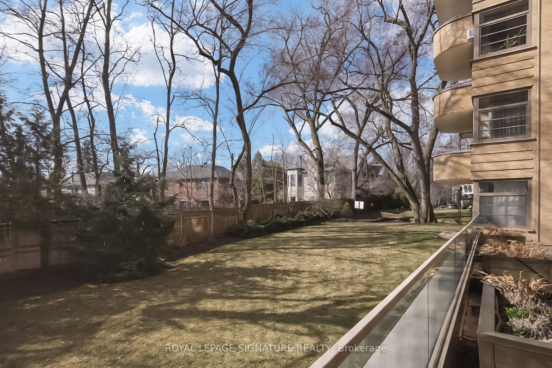 717 Eglinton Avenue W #103
