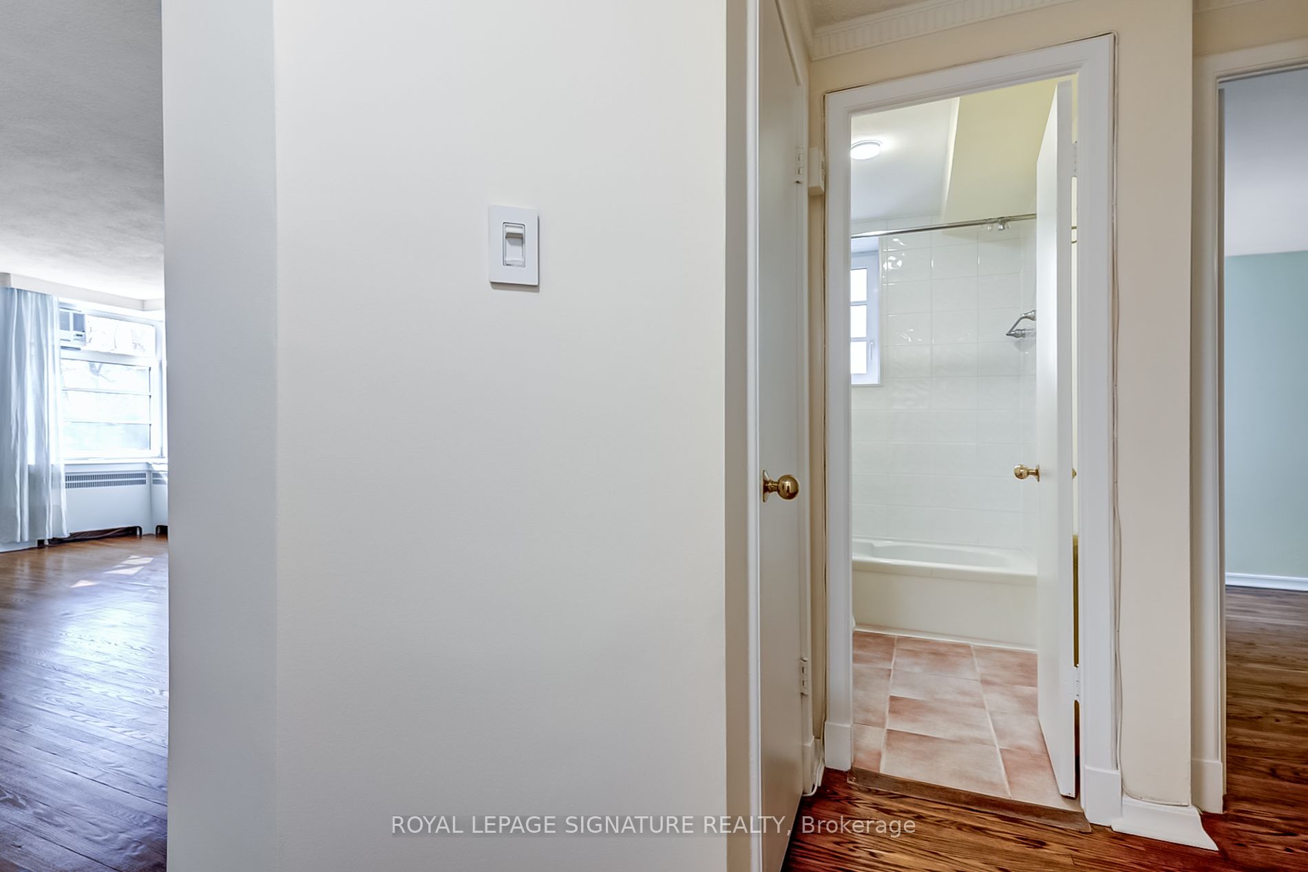 717 Eglinton Avenue W #103