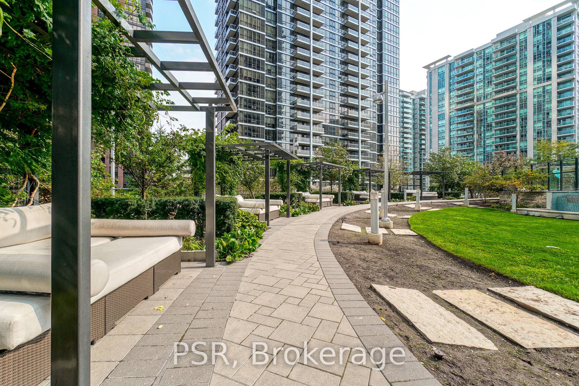 2 Anndale Drive, #1301