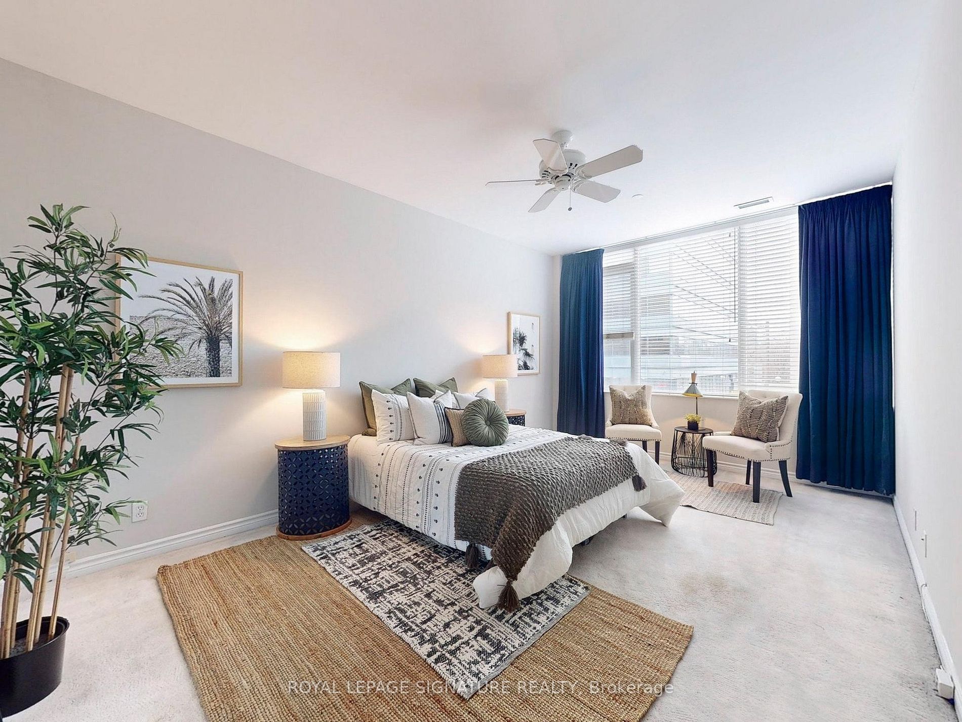 980 Yonge Street, #209