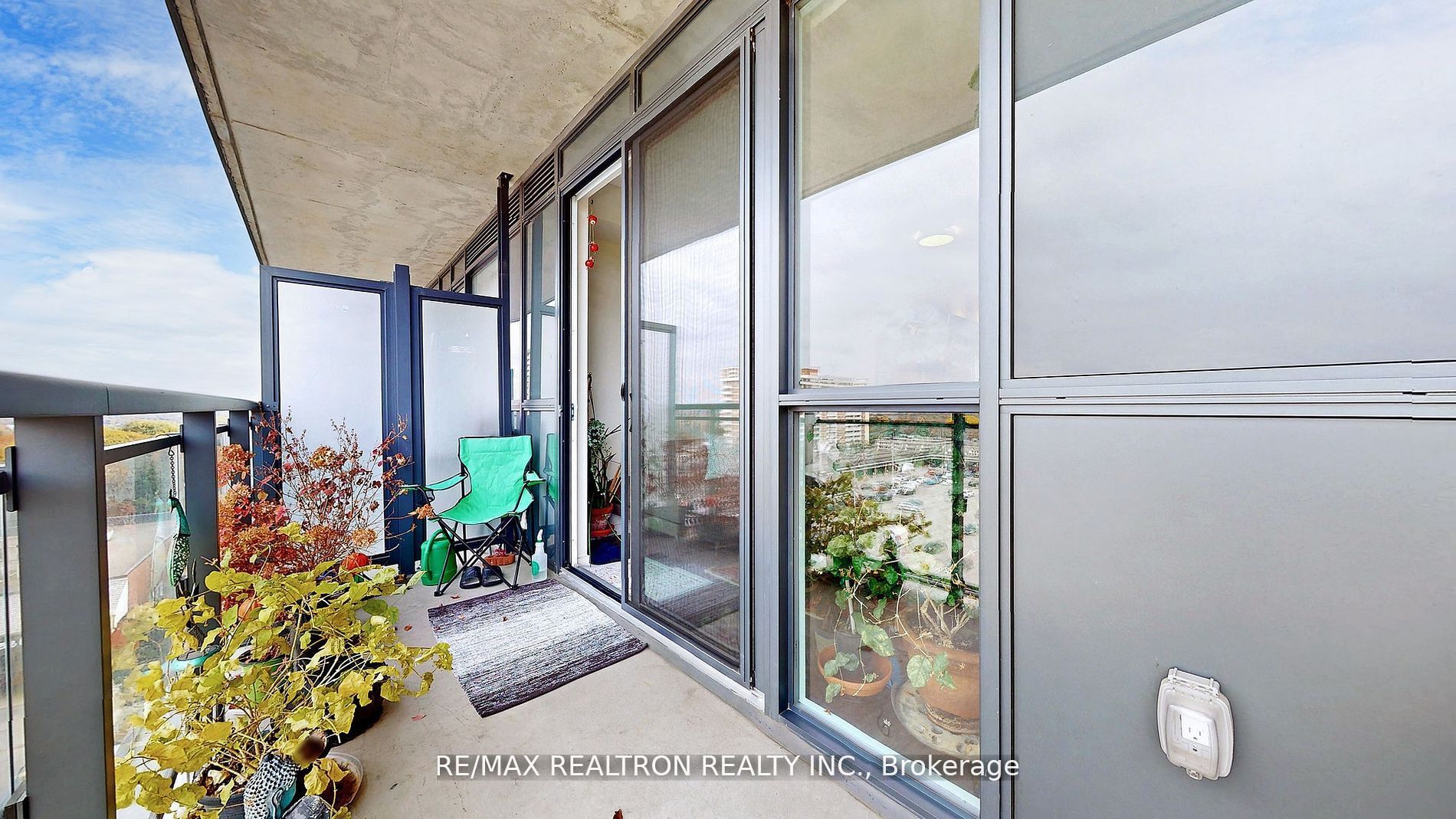 3237 Bayview Avenue, #803