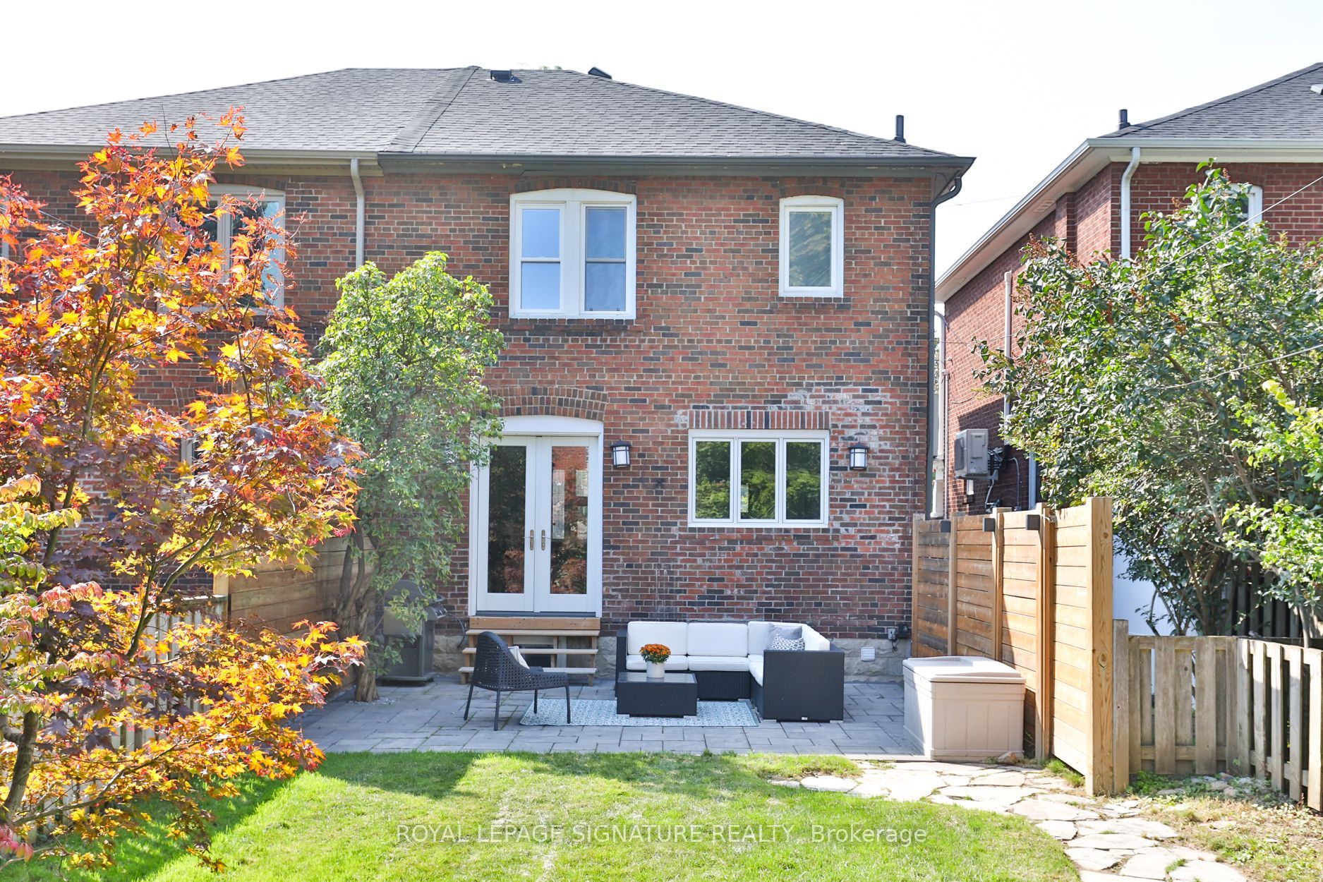 35 Thurston Road