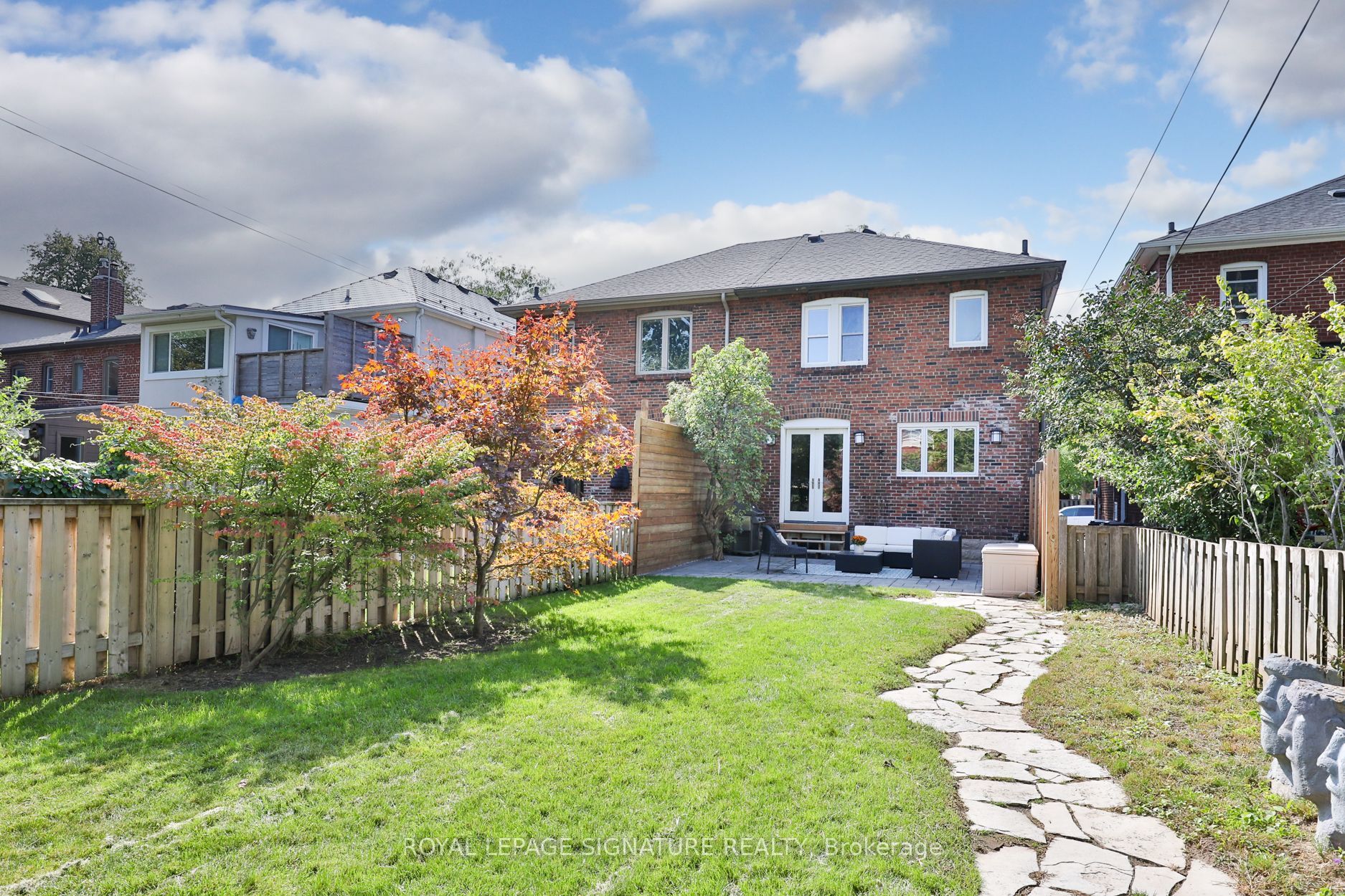 35 Thurston Road