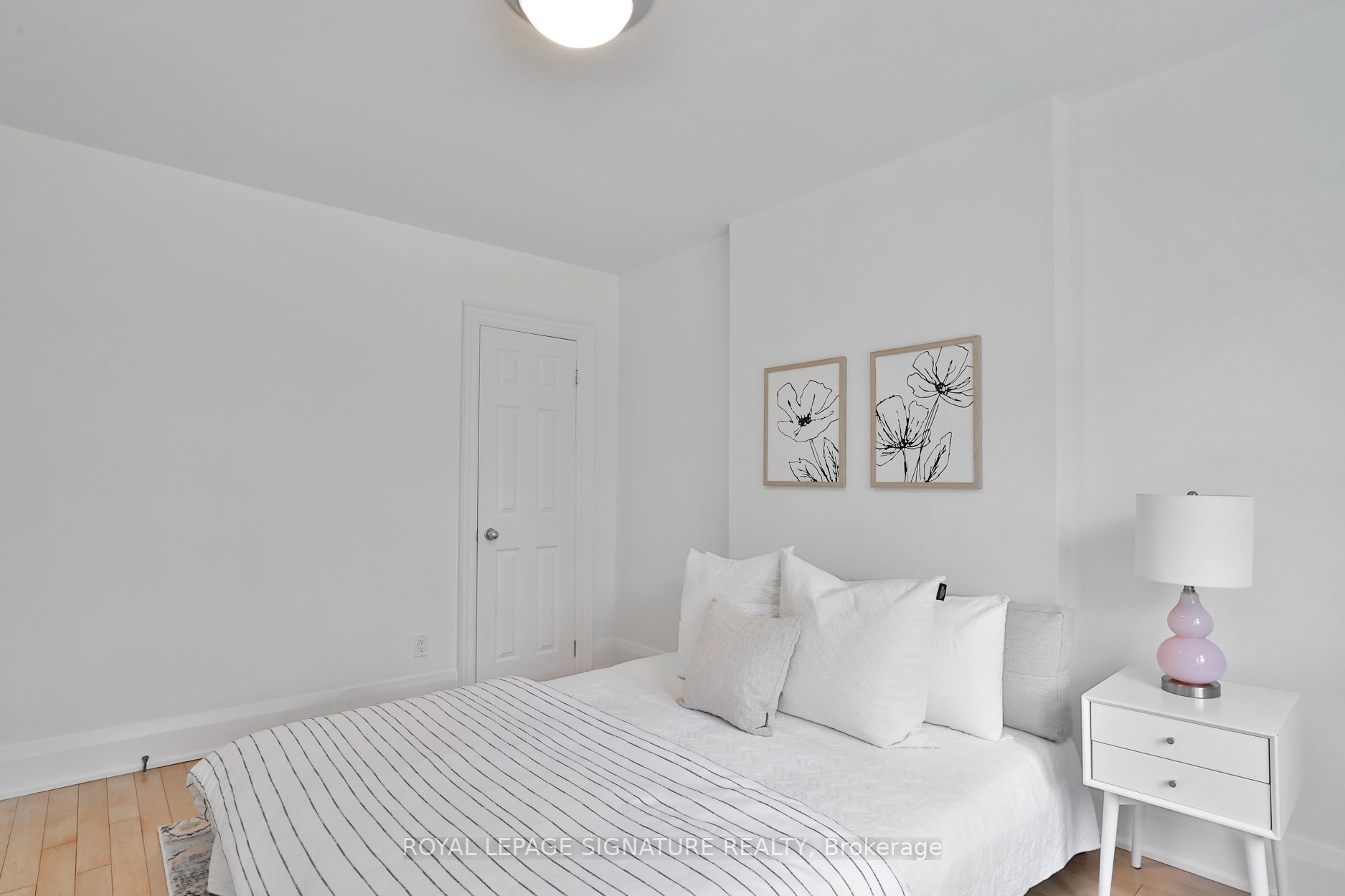 35 Thurston Road