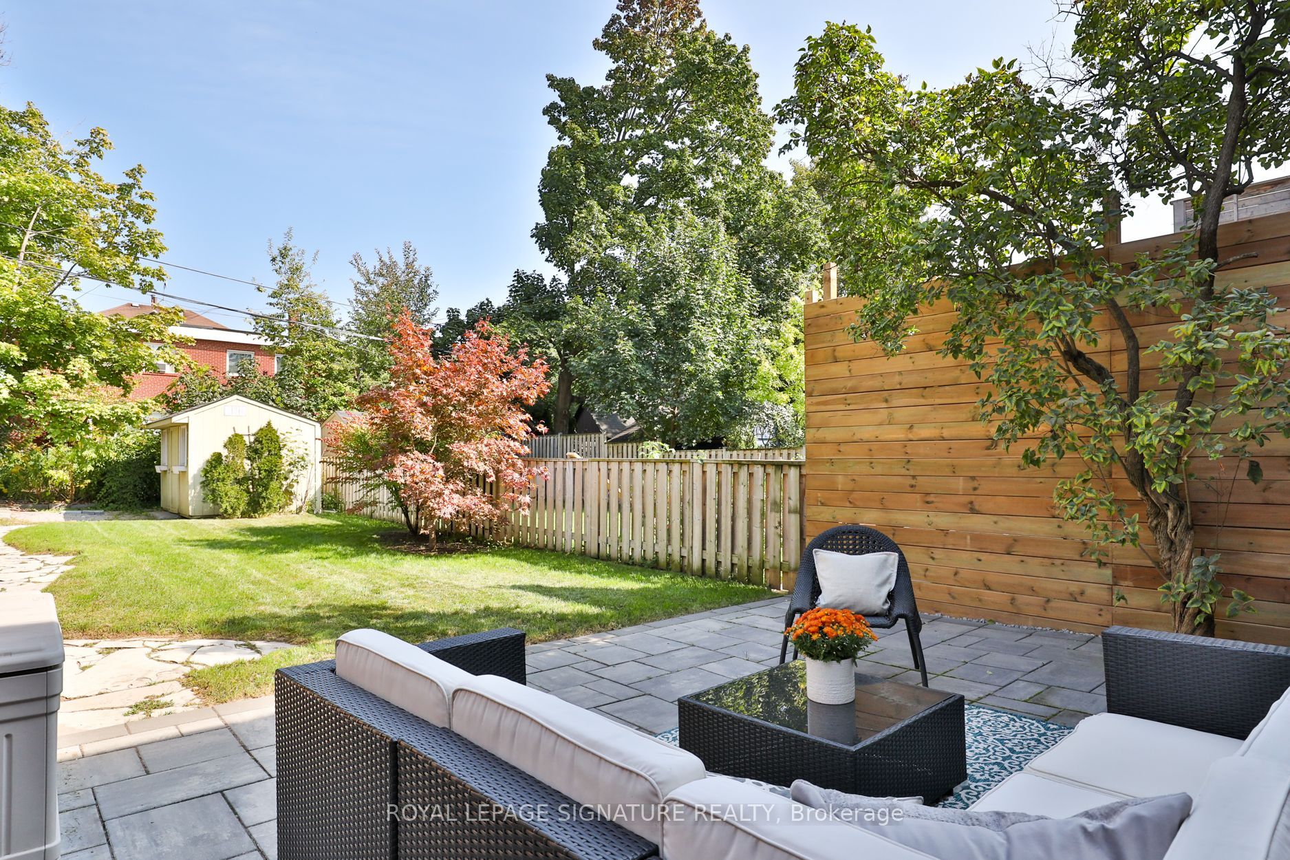 35 Thurston Road