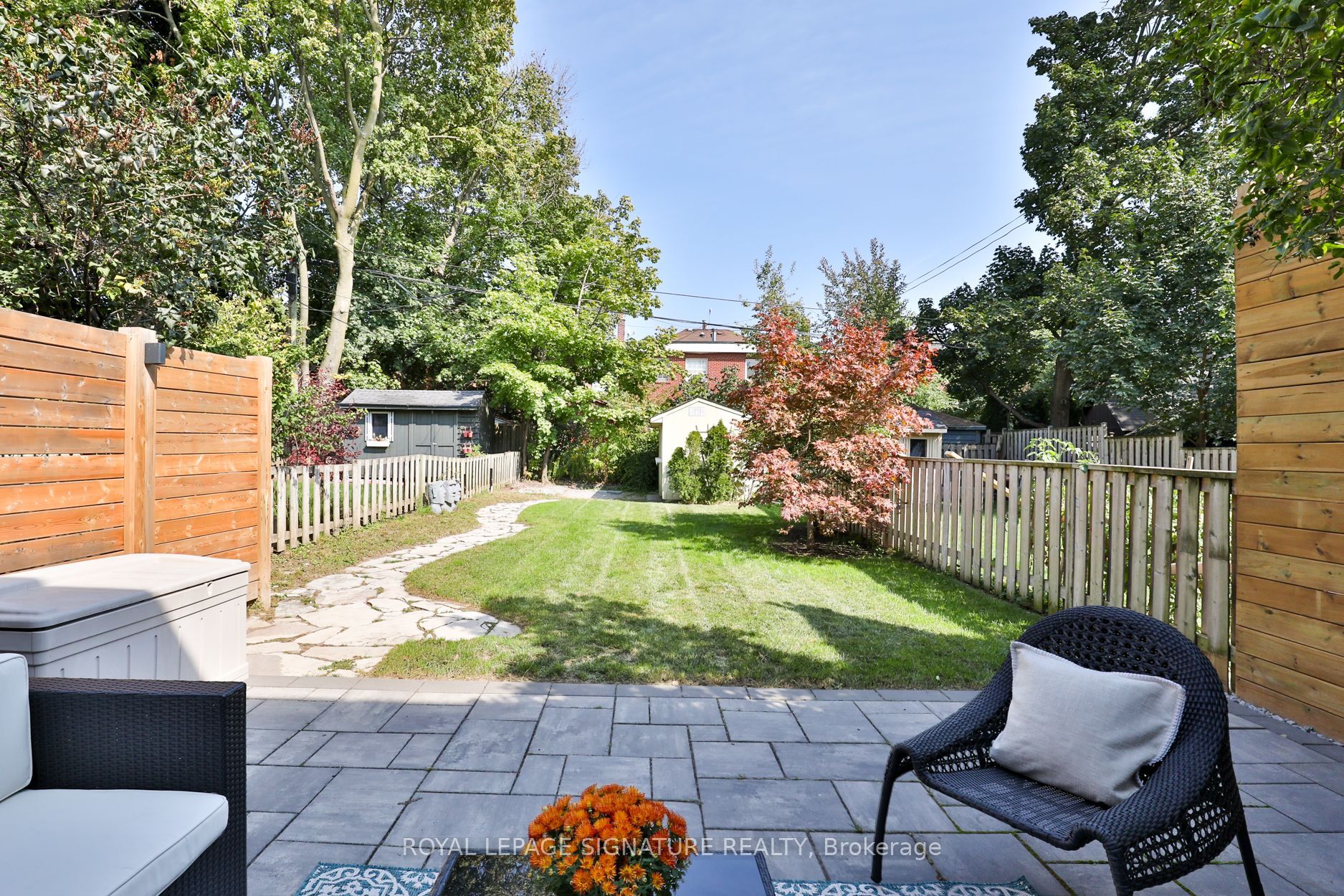 35 Thurston Road